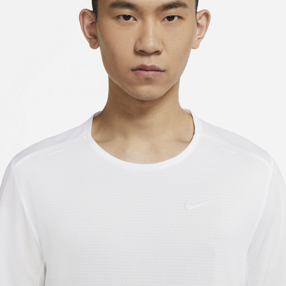 Nike Men's Rise 365 Short Sleeve T-Shirt - Breathable & Lightweight Activewear for Running, Gym & Casual Wear