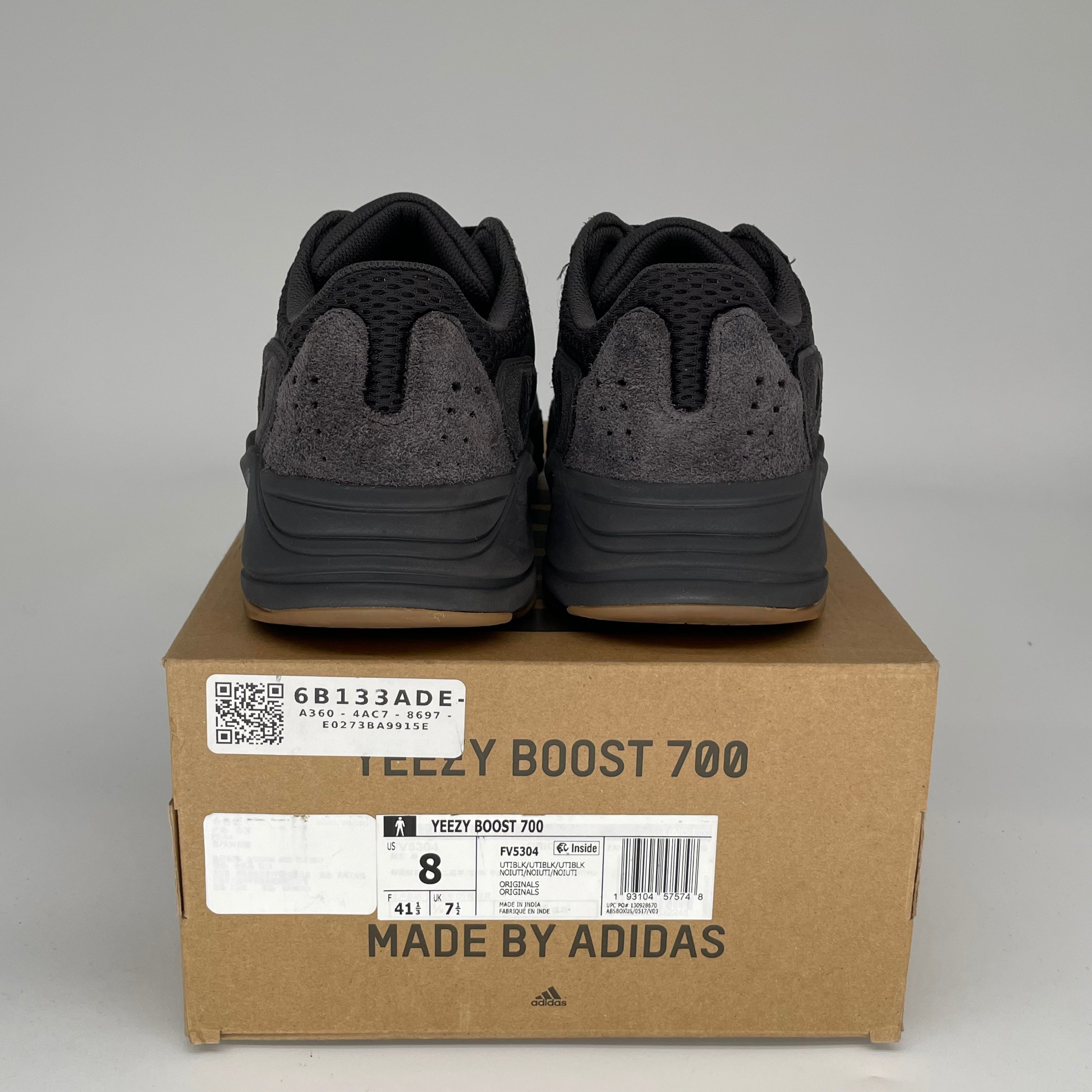 Adidas Yeezy 700 Utility Black Men's Sneakers - Size 8 (FV5304) | Comfortable Running Shoes for Casual Wear & Street Style