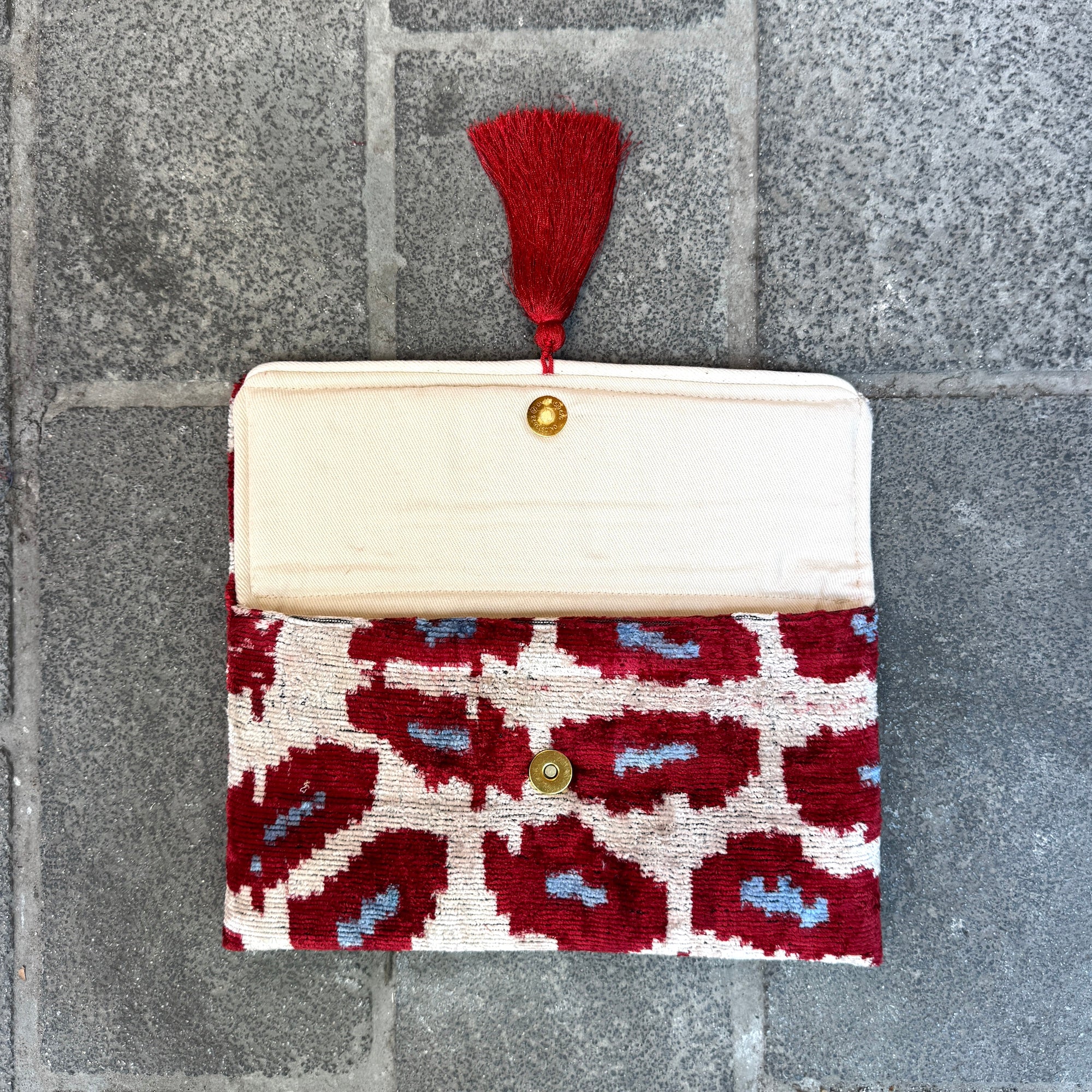 Stylish Ikat Print Clutch Bag for Women - Vesuvius Collection | Perfect for Evening Parties, Weddings & Special Occasions