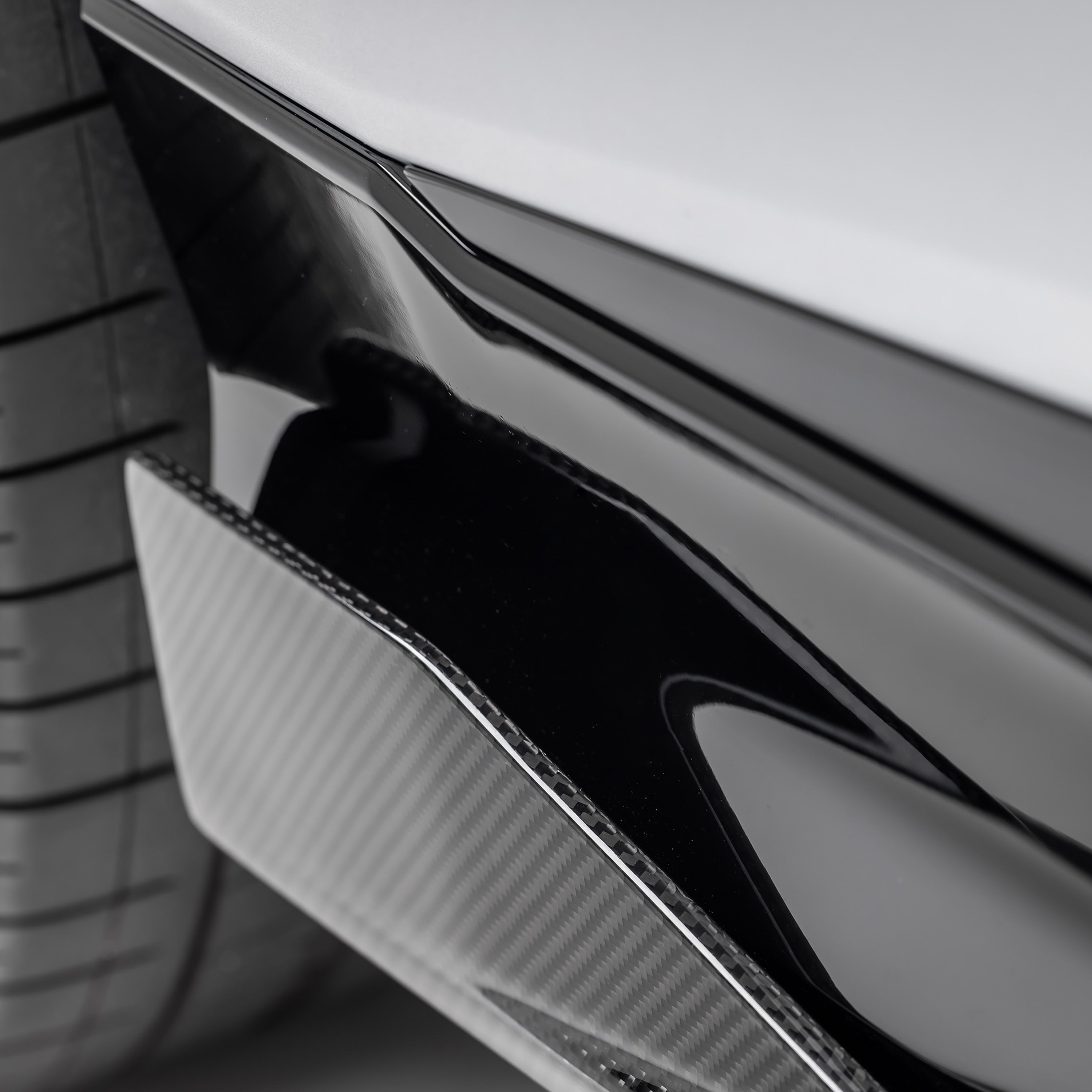 Lamborghini Urus Performante Edizione Aero Side Skirts - Carbon Fiber Car Body Kit for Performance & Style - Perfect for Racing & Car Shows