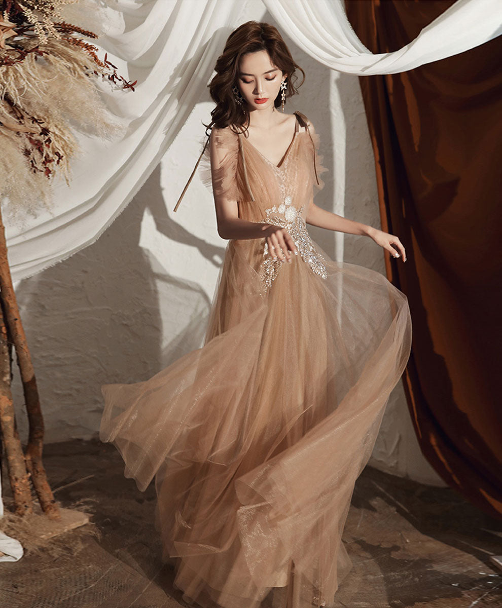 Elegant Champagne V-Neck Tulle Lace Long Prom Dress for Graduation & Formal Events - Perfect for Prom Night, Homecoming, and Special Occasions