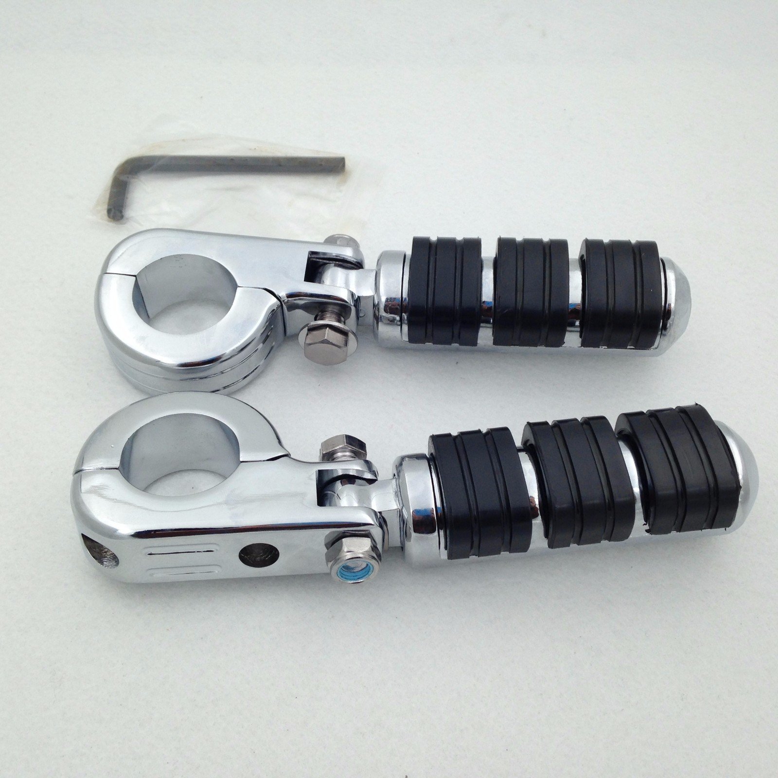 HTTMT MT216-055+295-014 Chrome Footpeg with 1 1/4