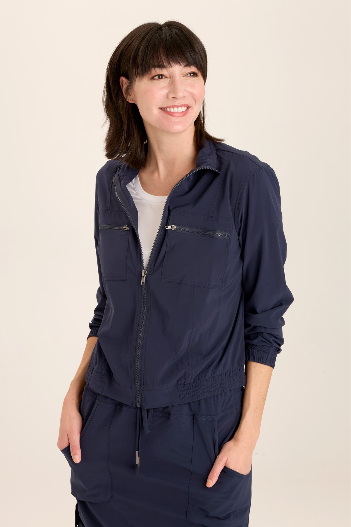 Active Quinn Bomber Jacket - Lightweight Waterproof Windbreaker for Men & Women | Perfect for Outdoor Sports, Hiking & Casual Wear