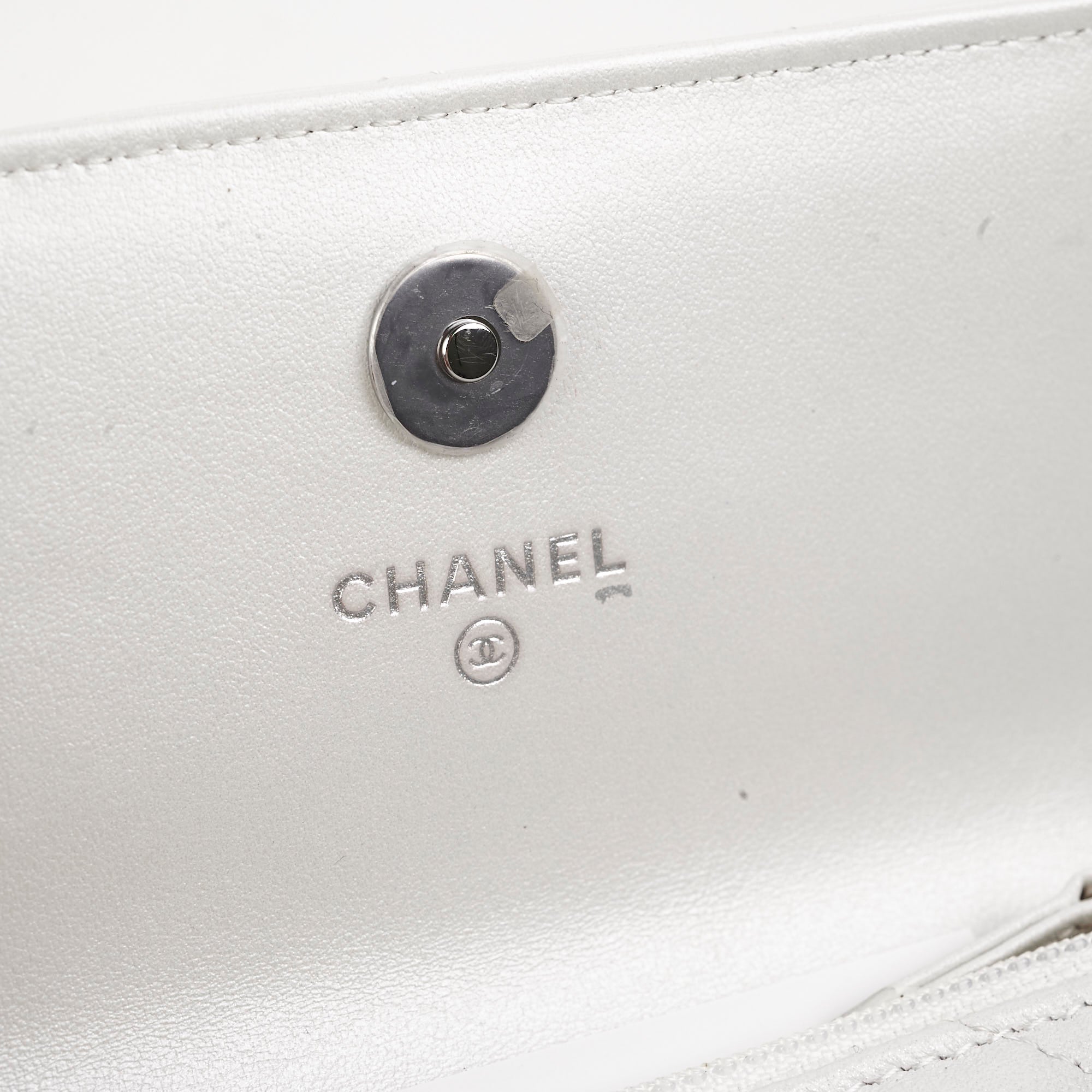 Chanel Pearl Crossbody Bag White 31 Series - Luxury Designer Handbag for Women | Perfect for Parties, Dates & Special Occasions