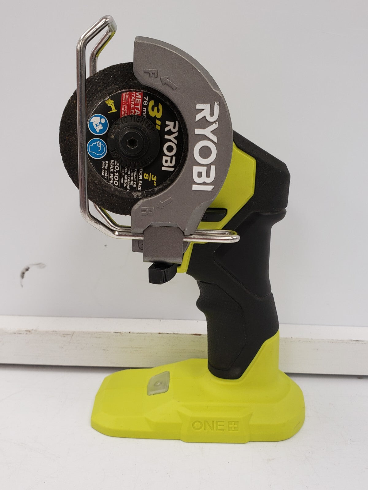 Ryobi PSBCS02 Compact Cut Off Tool - Cordless Power Tool for Cutting, Grinding & Sanding - Ideal for DIY Projects, Home Repairs & Metalworking