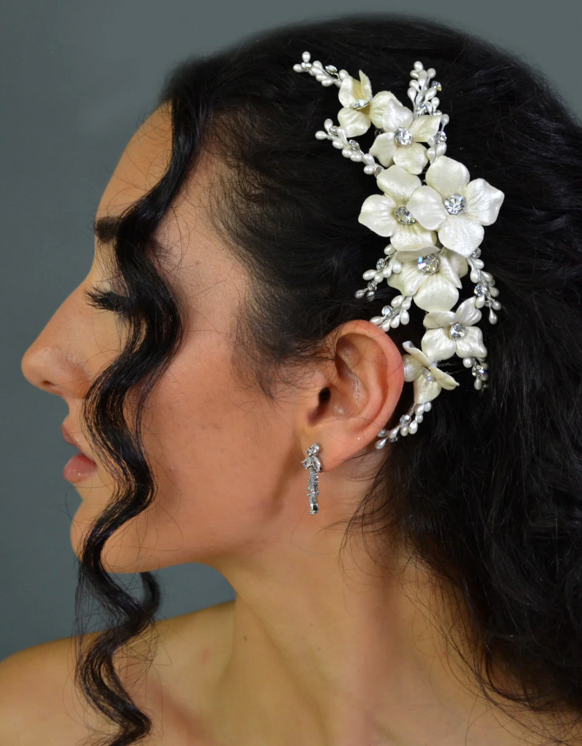 OLIVIA Floral Hair Comb for Women - Elegant Wedding Bridal Hair Accessories, Boho Hair Clips for Prom, Party & Special Occasions