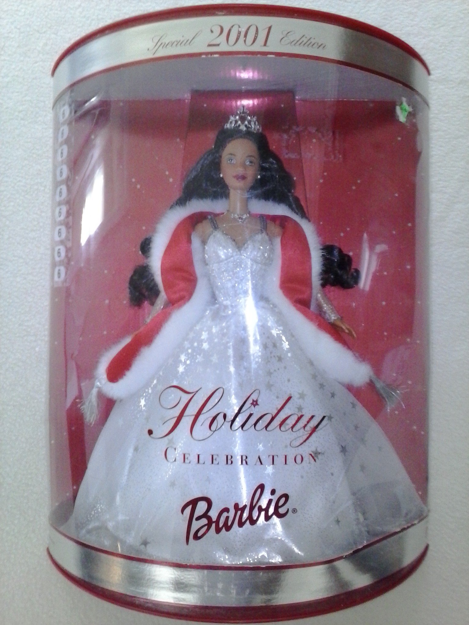 Mattel Barbie Happy Holiday Celebration Doll - Perfect Christmas Gift for Kids & Collectors - Great for Holiday Play, Decor & Gifting