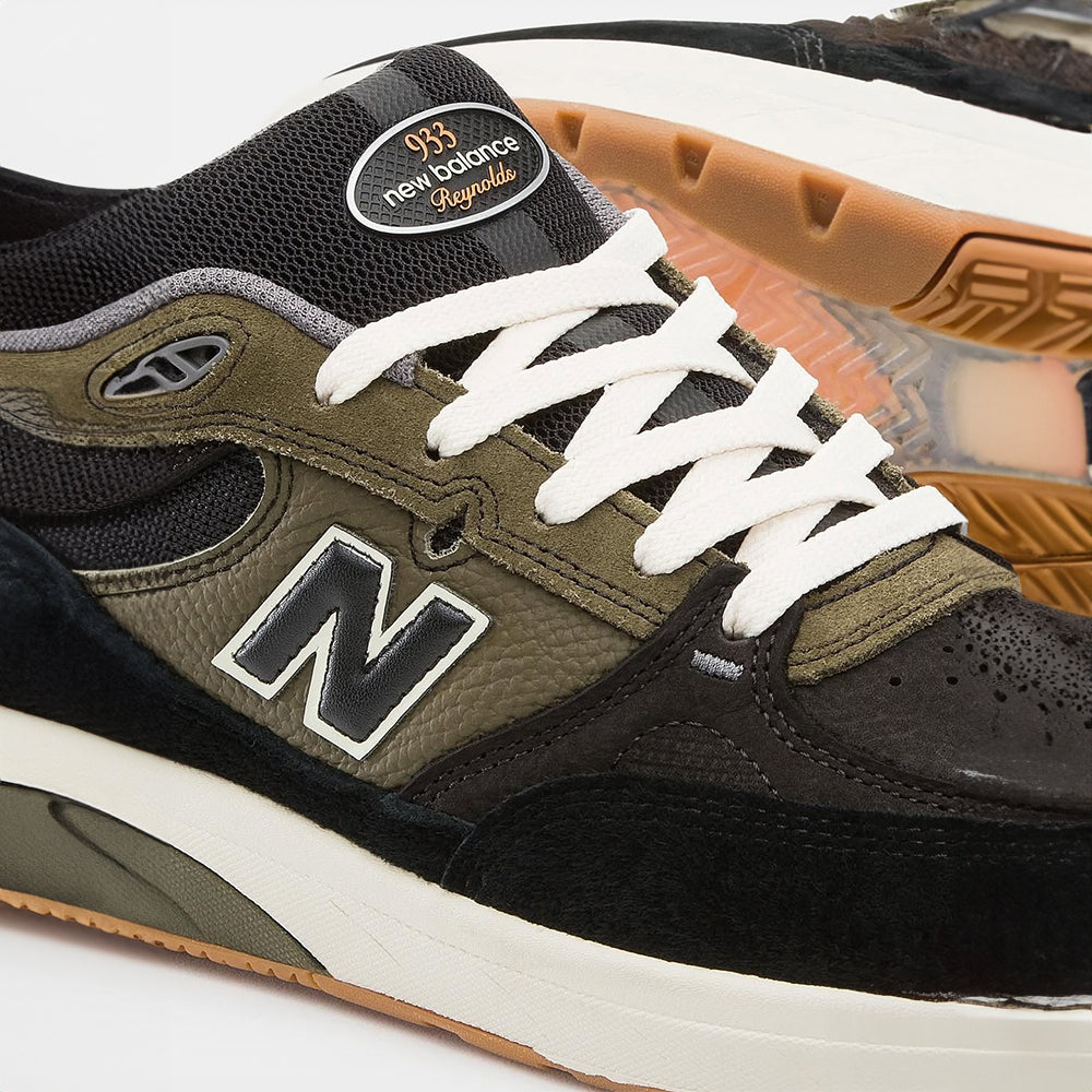 New Balance Numeric Andrew Reynolds 933 Skateboarding Shoes - High-Performance Skate Shoes for Street & Park Riding - Durable & Comfortable for Skaters