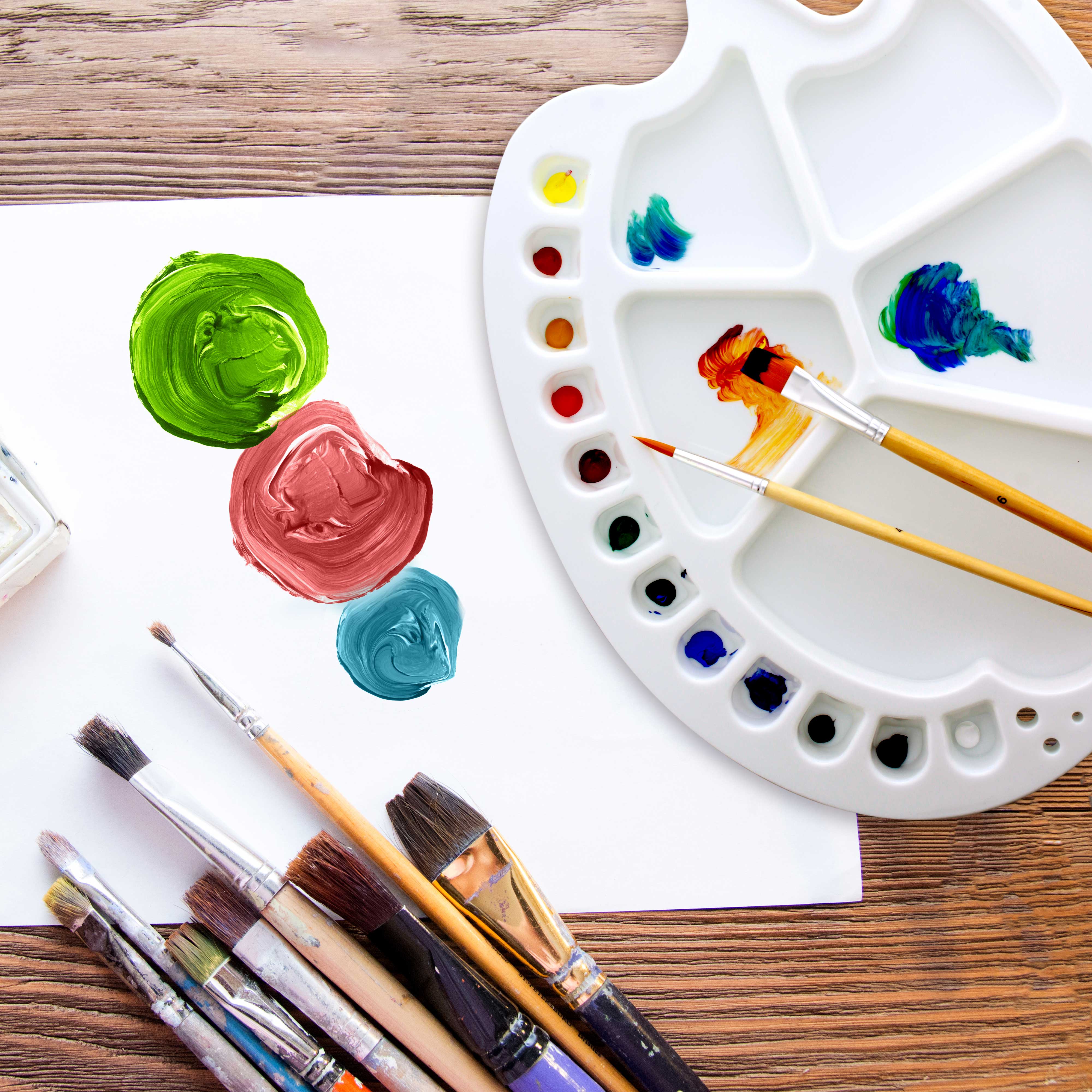 17-Well Plastic Artist Painting Palette with Thumb Hole - Non Stick, Easy Clean, Durable for Watercolor, Oil & Acrylic Paint - Perfect for DIY Crafts, Art Classes & Professional Studios (Pack of 2)