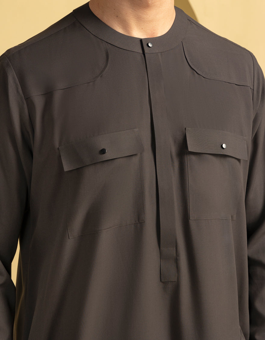 Premium Blended Green Jubba by J. Junaid Jamshed - Traditional Islamic Abaya Dress for Women - Perfect for Eid, Prayer & Special Occasions