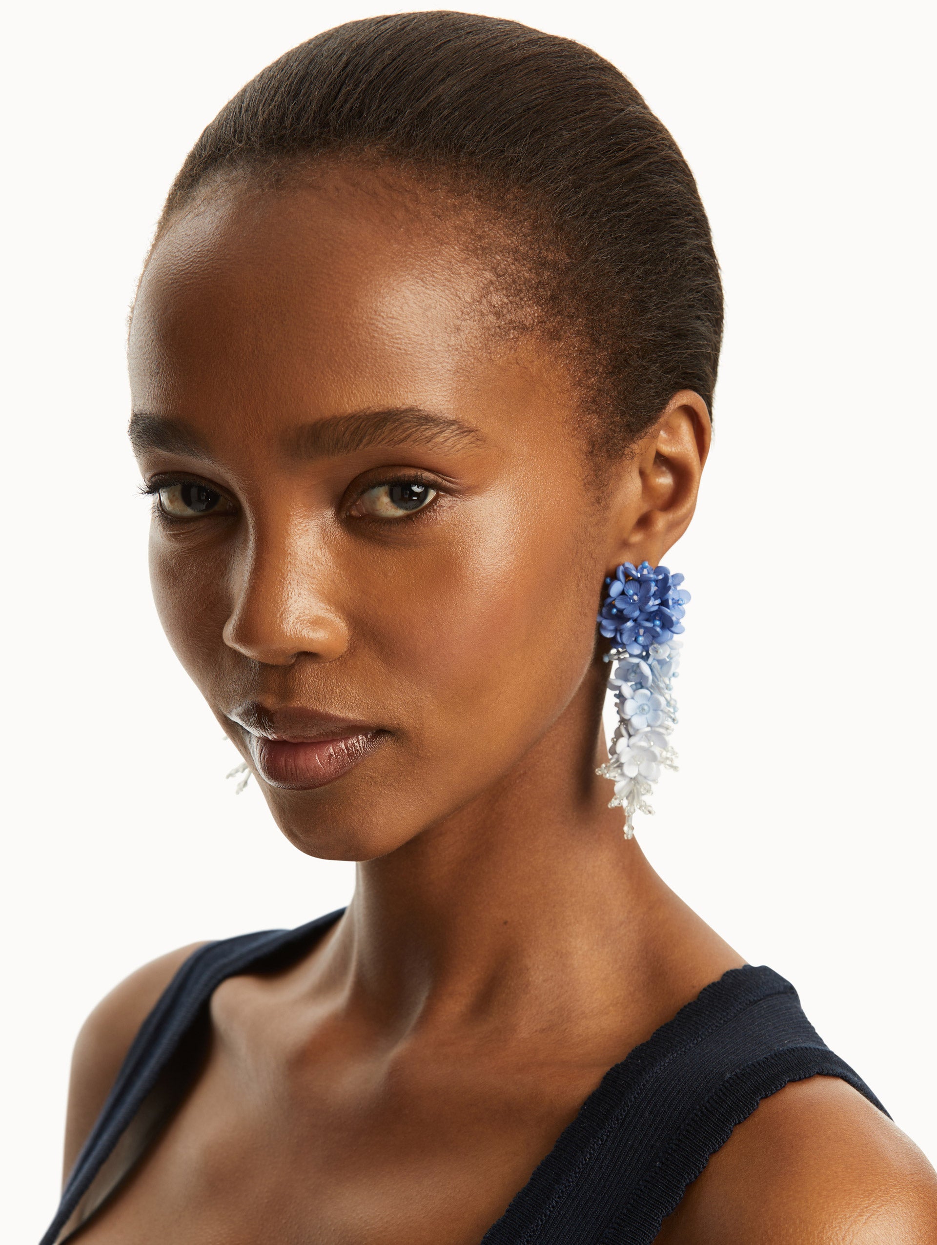 Elegant Flower Bouquet Clip-On Earrings for Women – Fashionable Floral Accessories for Parties, Weddings & Everyday Wear