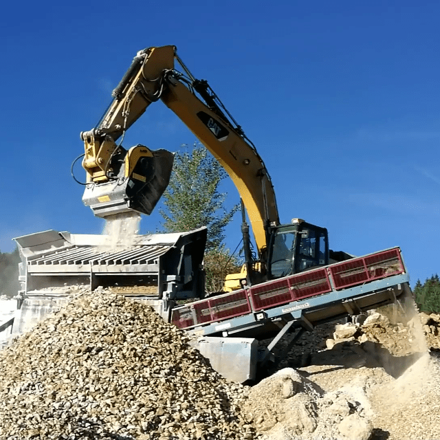 BF120.4 S4 Bucket Crusher for Excavators - Heavy Duty Demolition & Recycling Attachment for Construction Sites
