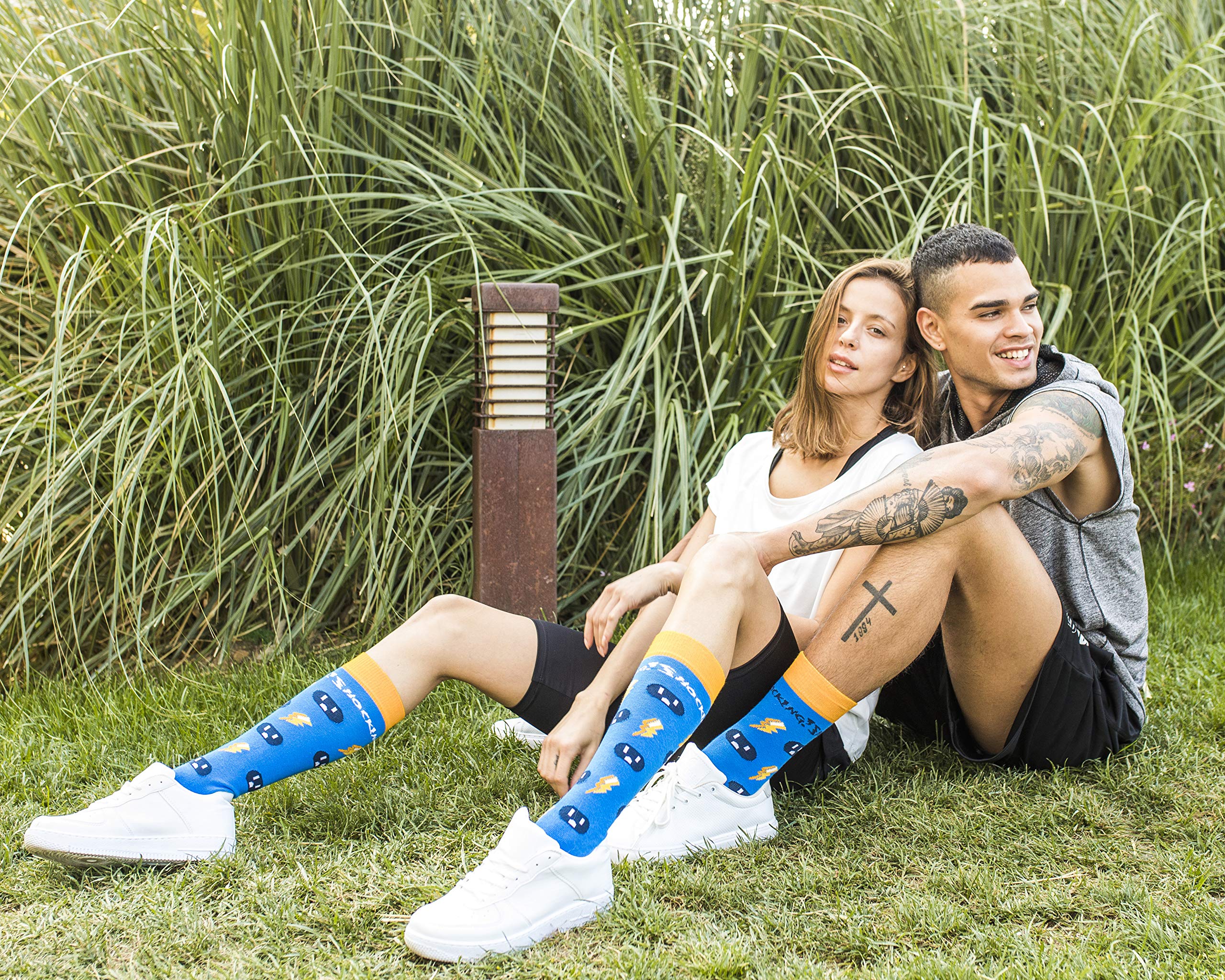 **5-Pack Men's Colorful Cotton Novelty Dress Socks - Luxury Gift Box for Casual & Formal Wear - Perfect for Office, Parties & Gifting**