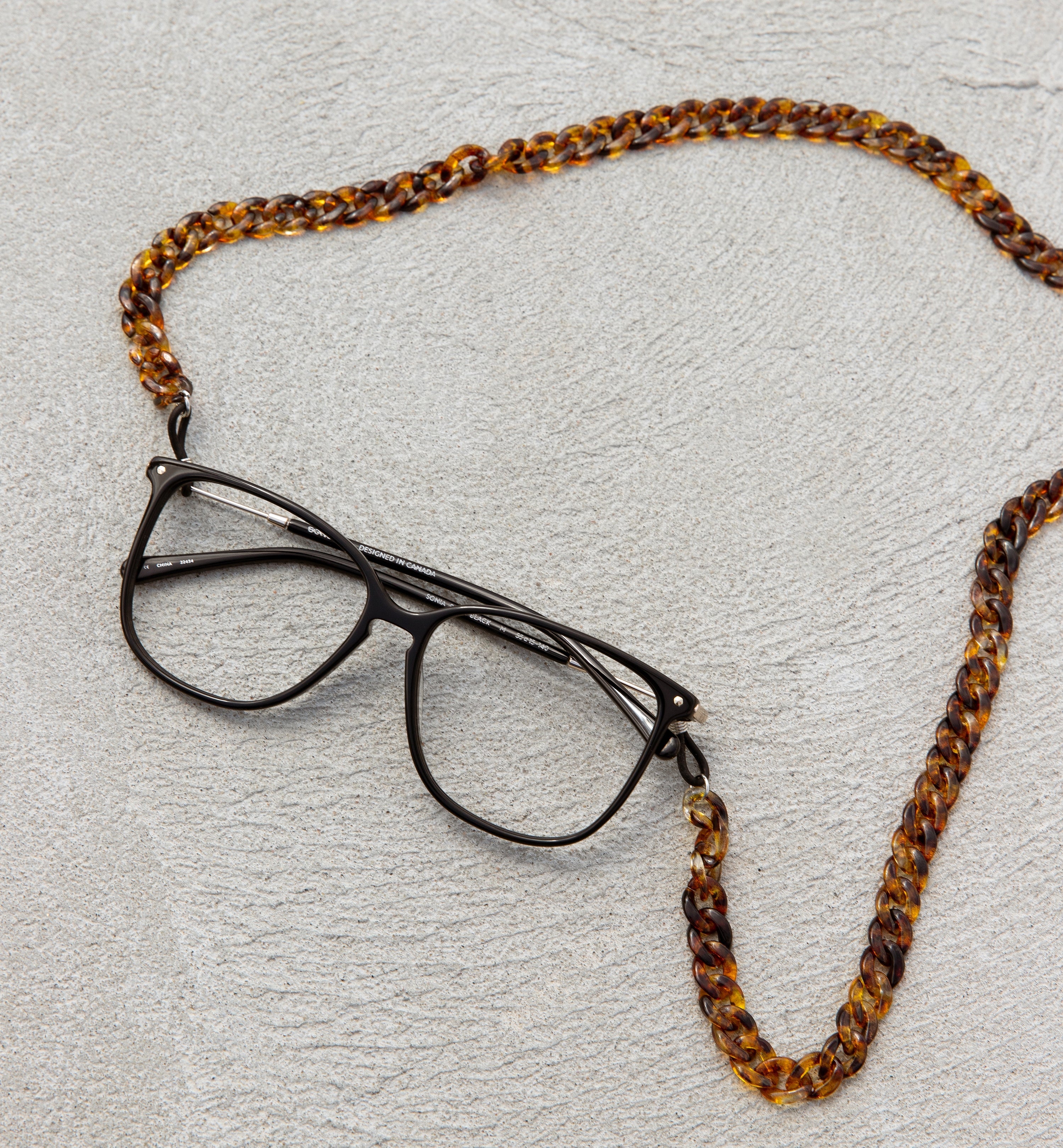 Stylish Slender Acetate Eyeglass Chain 700mm - Lightweight & Durable Reading Glasses Holder for Women & Men - Perfect for Reading, Working, and Everyday Use
