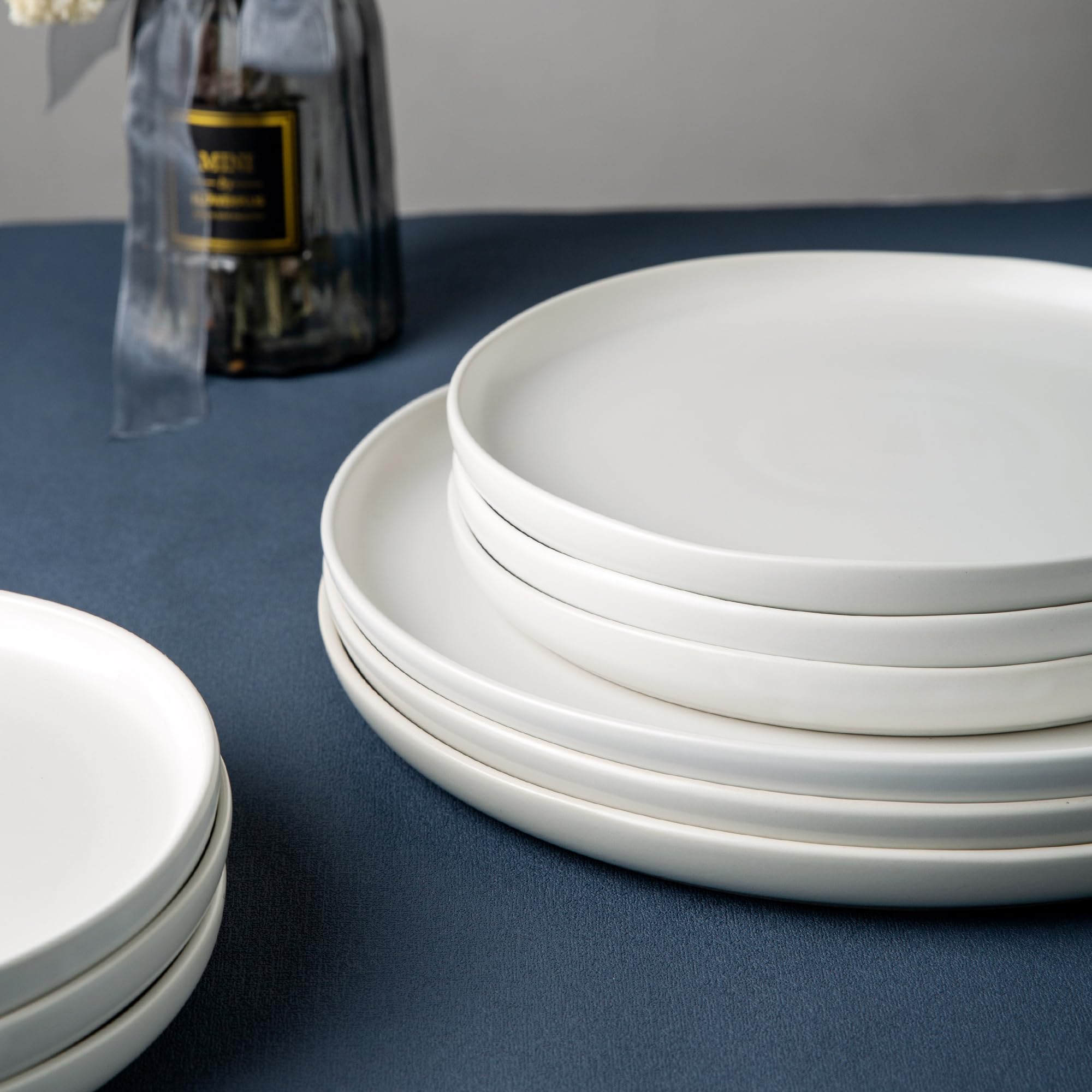AmorArc 24-Piece Ceramic Dinnerware Set - Wavy Rim Stoneware Plates & Bowls, Chip & Crack Resistant | Dishwasher, Microwave & Oven Safe | Service for 8 | Perfect for Family Dinners, Entertaining Guests & Everyday Use