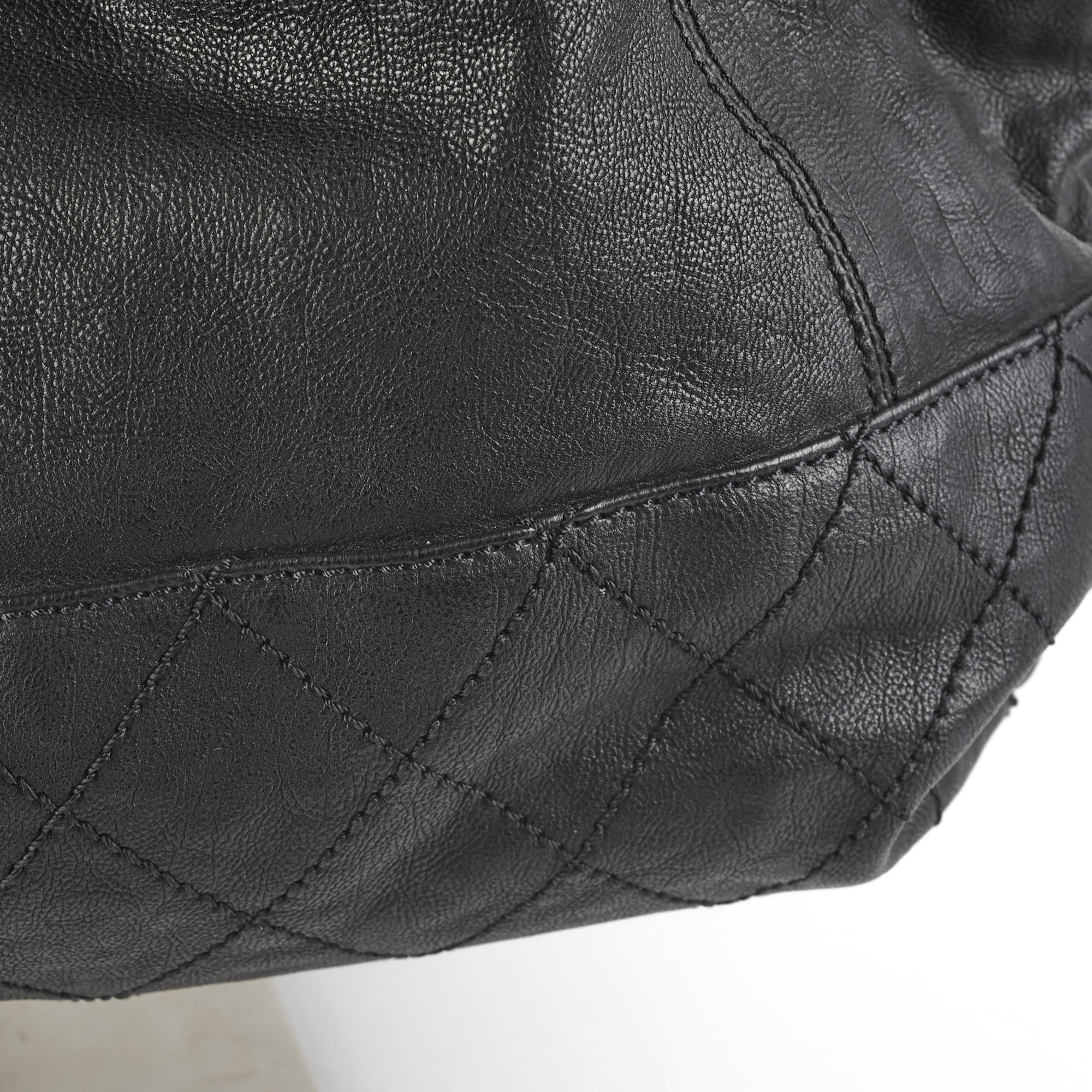 Chanel Black Leather Shoulder Tote Bag for Women - Luxury Designer Handbag for Work, Travel & Everyday Use