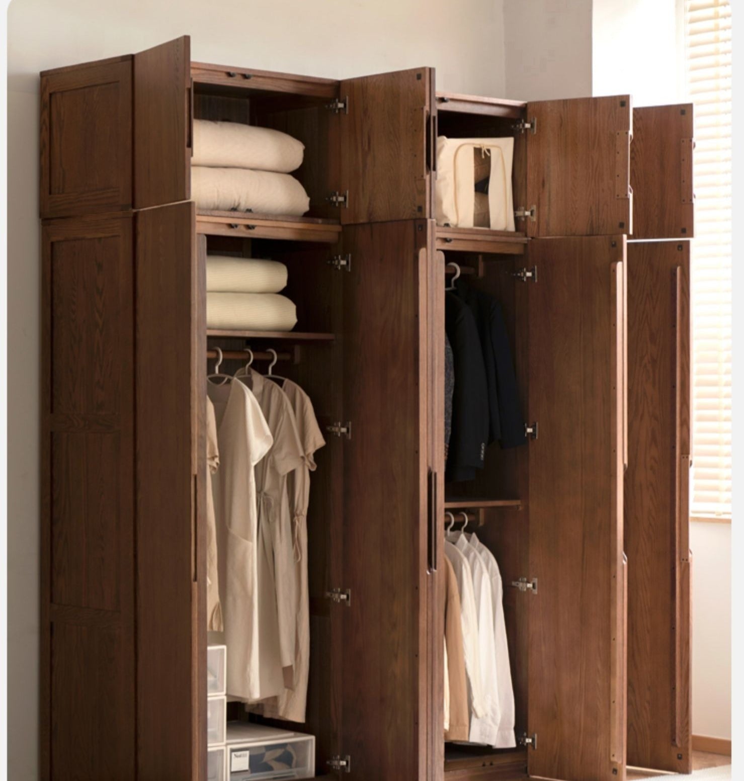 Solid Oak Wood Modern Wardrobe - Stylish & Durable Closet for Bedroom, Walk-In Closet, or Guest Room Storage
