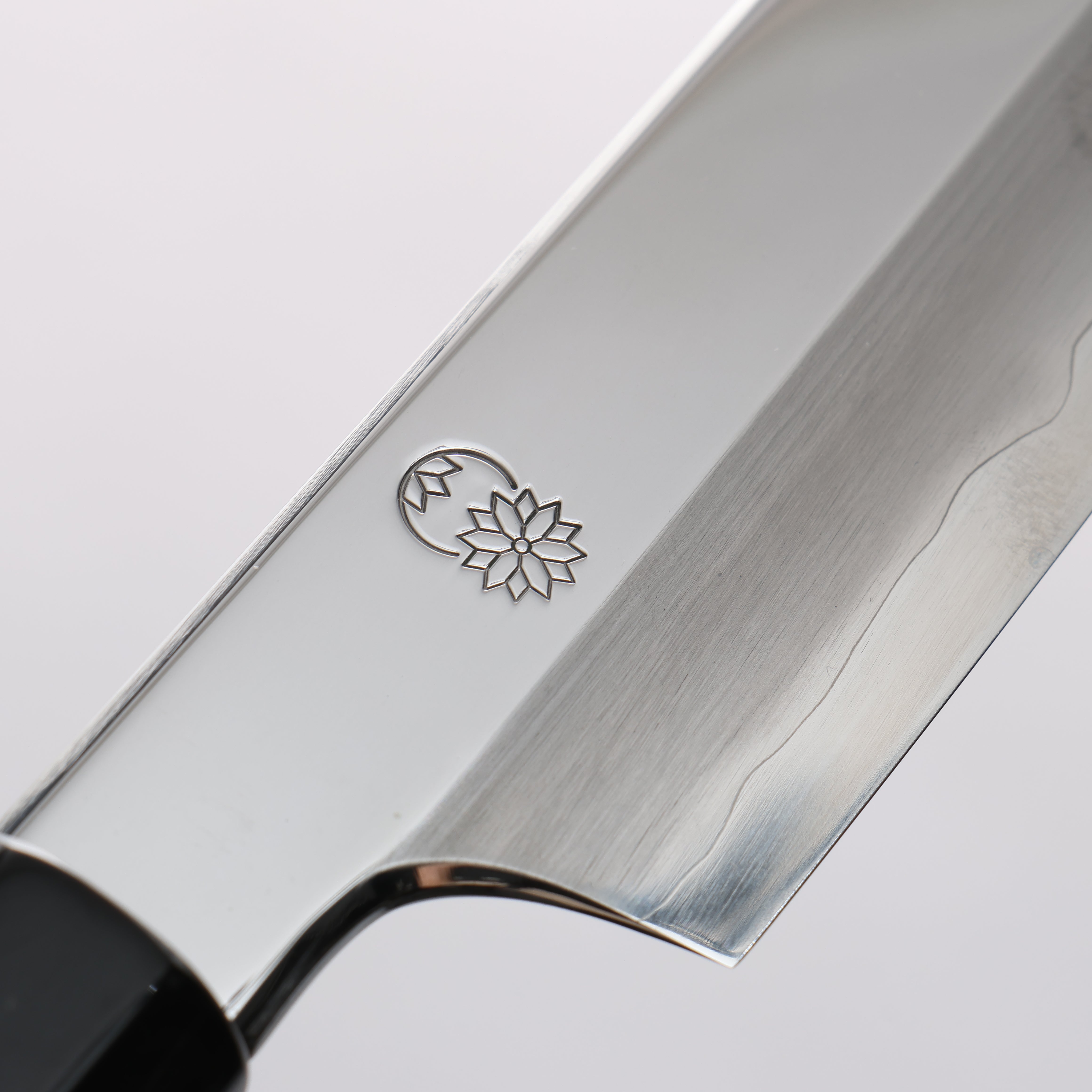 Premium Choyo Silver Steel No.3 Mirror Polished Kengata Yanagiba 270mm Sushi Knife with Magnolia Wood Handle - Professional Japanese Sashimi & Sushi Preparation Tool for Chefs & Home Cooks