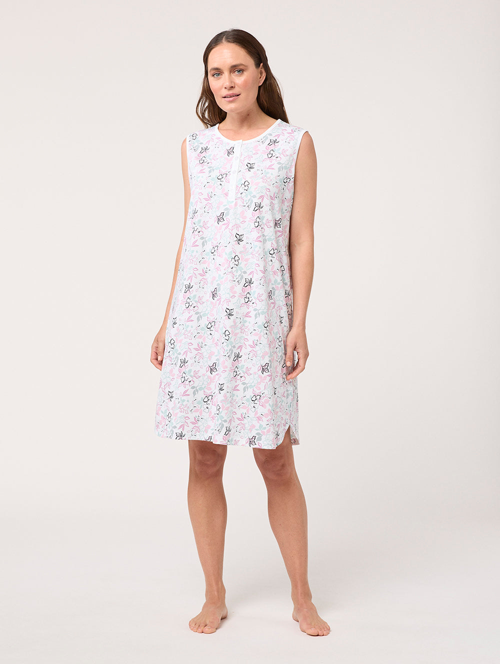 Natalyn Sleeveless Nightie - Soft & Comfortable Women's Sleepwear for Summer - Perfect for Home Relaxation & Vacation Wear