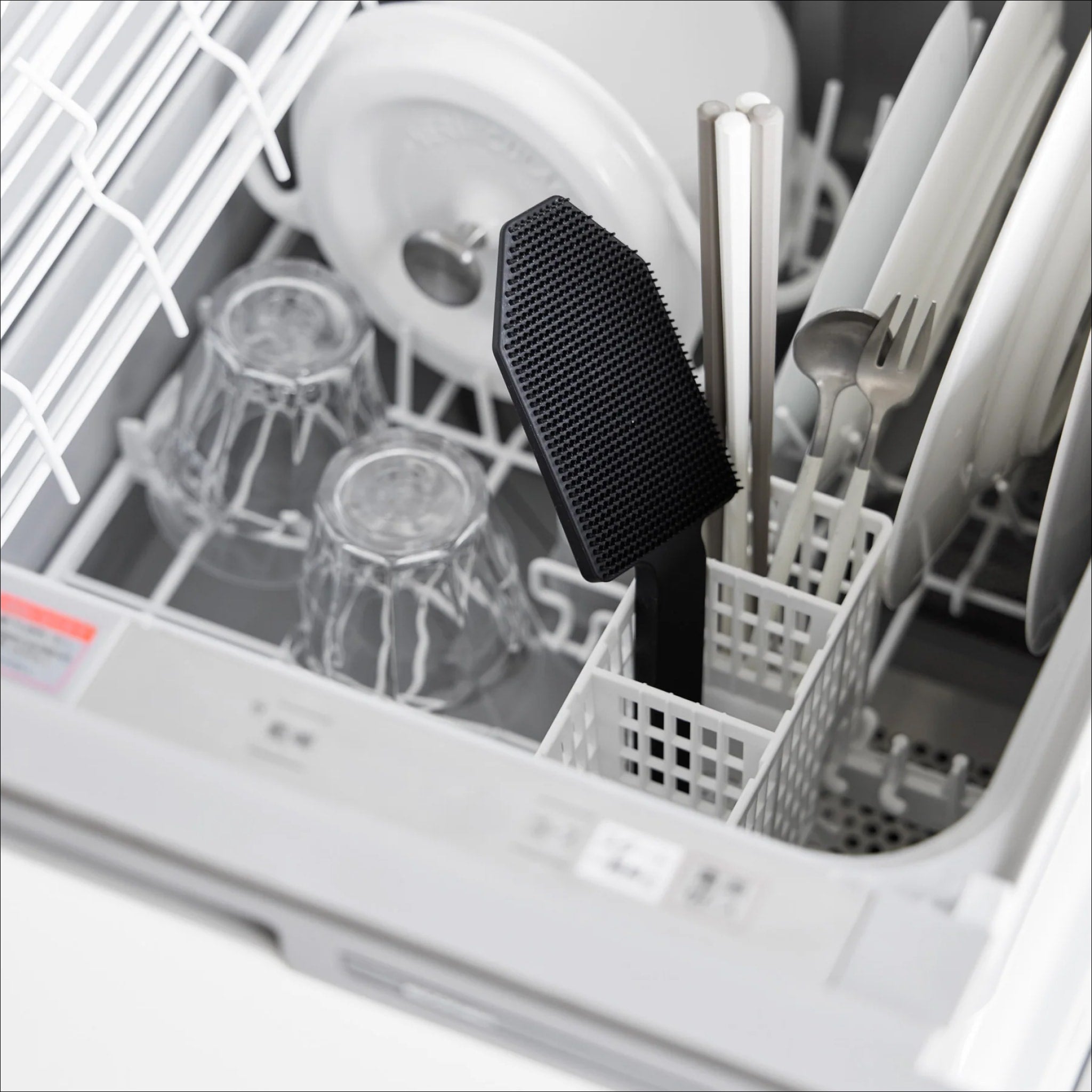 YAMAZAKI Magnetic Silicone Dish Brush - Black, Eco-Friendly Kitchen Scrubber for Pots, Pans & Dishes - Perfect for Stainless Steel Sinks & Countertop Organization