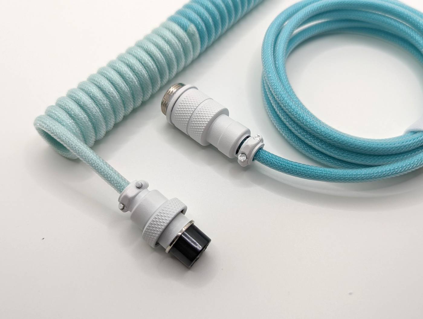 Ausmodshop Premium Coiled USB Keyboard Cable - Ocean Blue | Durable Aviator Connector for Mechanical Keyboards | Perfect for Gaming, Office & Home Workspace Setup