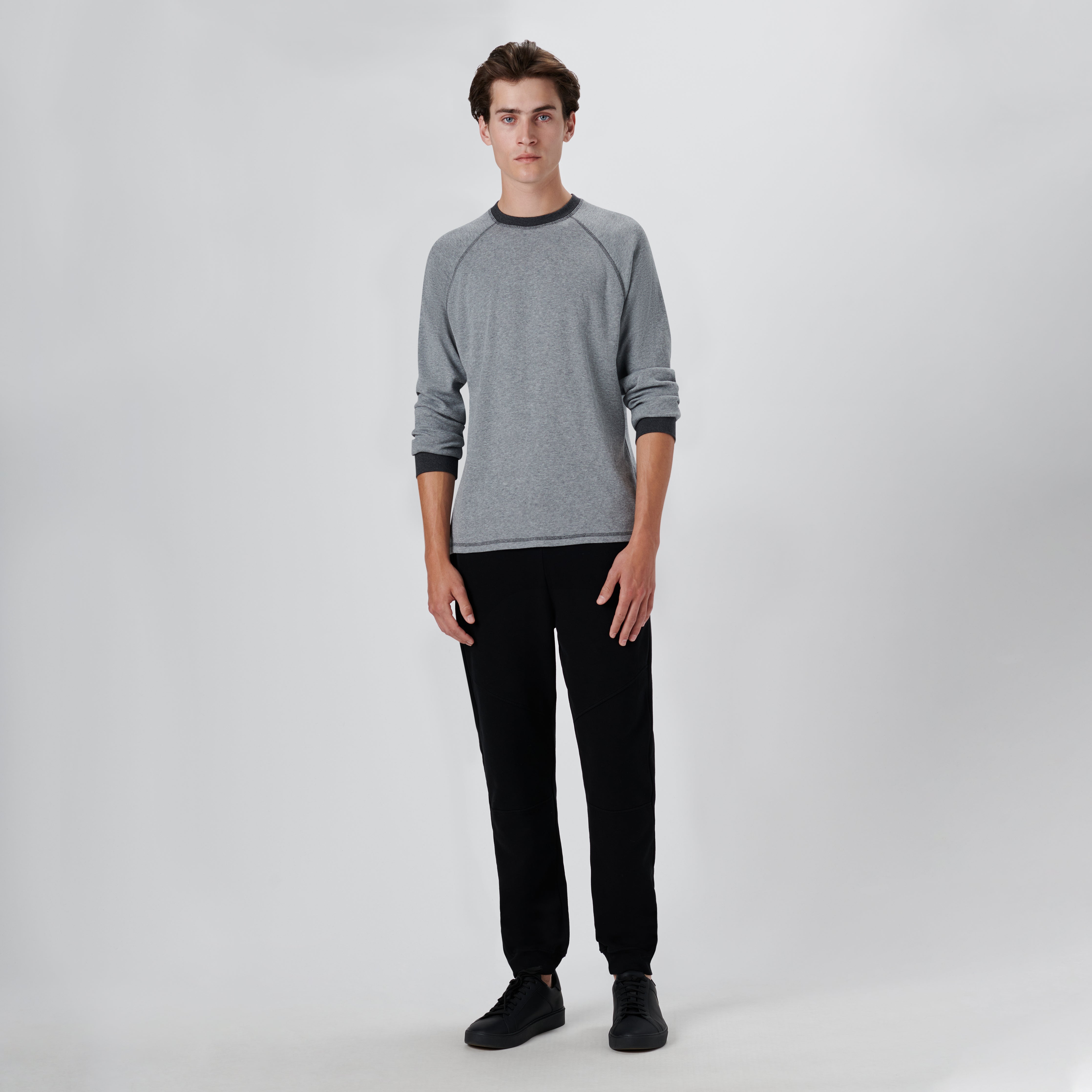 Comfortable Crew Neck Sweatshirt for Men & Women - Soft Cotton Pullover Hoodie for Casual Wear, Gym, and Lounge