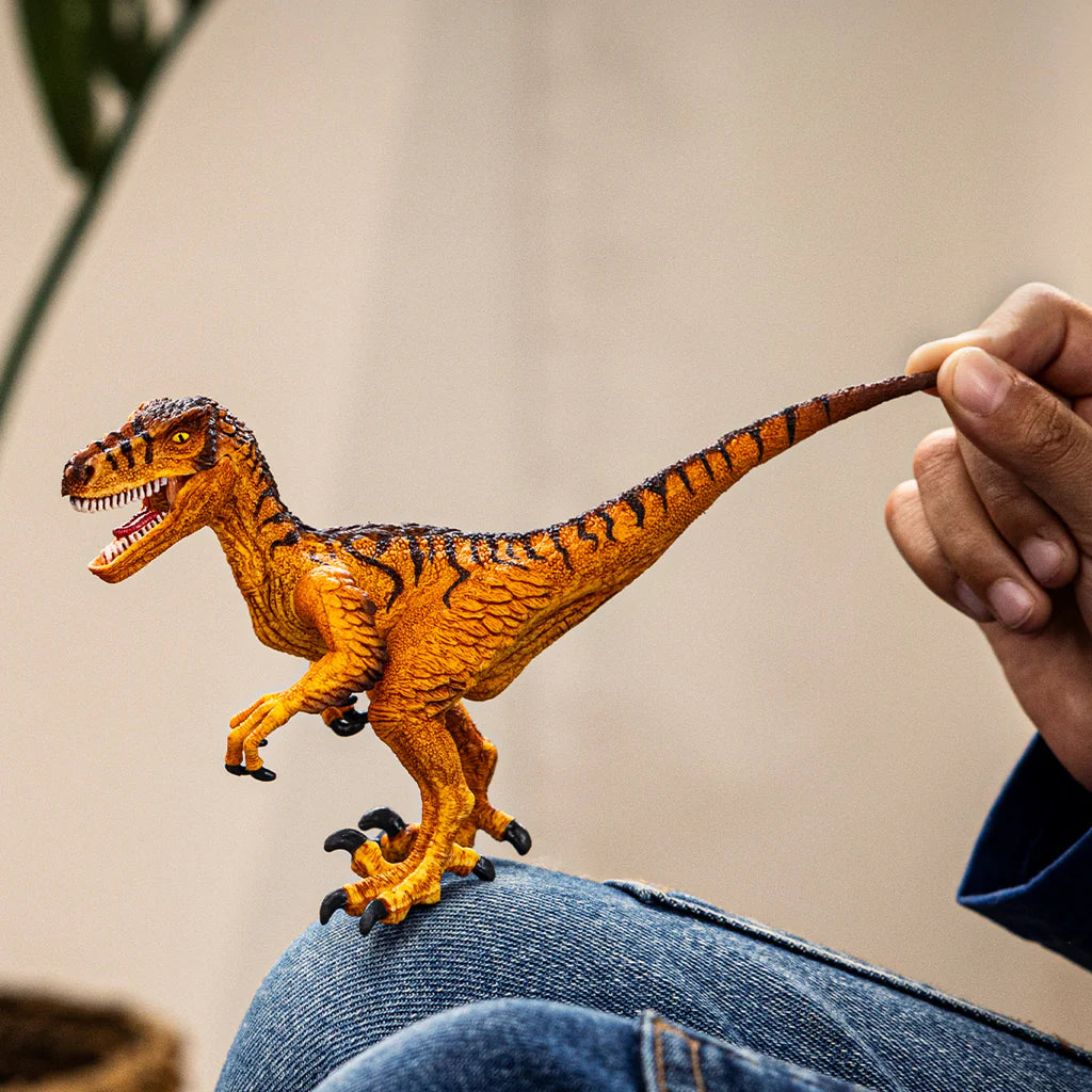 Velociraptor Dinosaur Toy - Realistic Jurassic Park Dinosaur Figure for Kids & Collectors - Perfect for Playtime, Dioramas & Educational Scenes