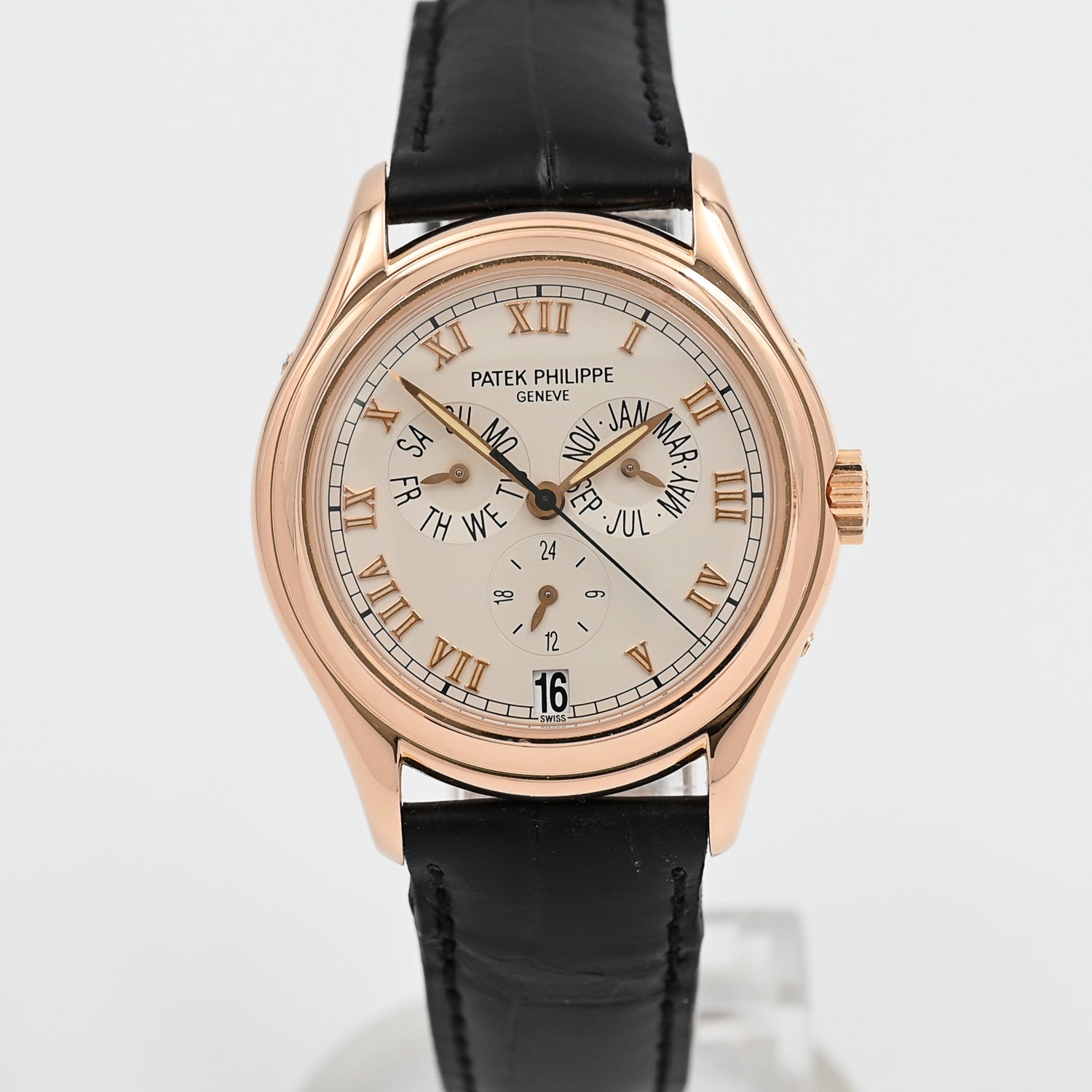 Patek Philippe Annual Calendar Luxury Watch 1996 - Perfect for Collectors & Formal Events
