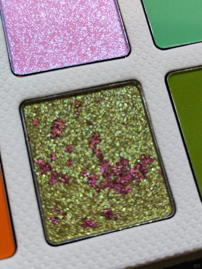 DRAMO Moonwheel Project Original Series Eyeshadow Palette 004 Bouquet - 12 Highly Pigmented Matte & Shimmer Eyeshadows for Day & Night Makeup Looks | Perfect for Parties, Weddings & Special Occasions
