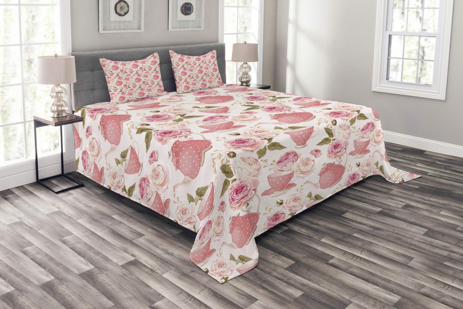 Ambesonne Floral Bedspread Set - Vintage Tea Cups with Roses Romantic Shabby Chic Design, 3-Piece Queen Size Bedding Set with Coverlet & 2 Pillow Shams in Fern Green & Pale Pink | Perfect for Master Bedroom, Guest Room & Boho Home Decor