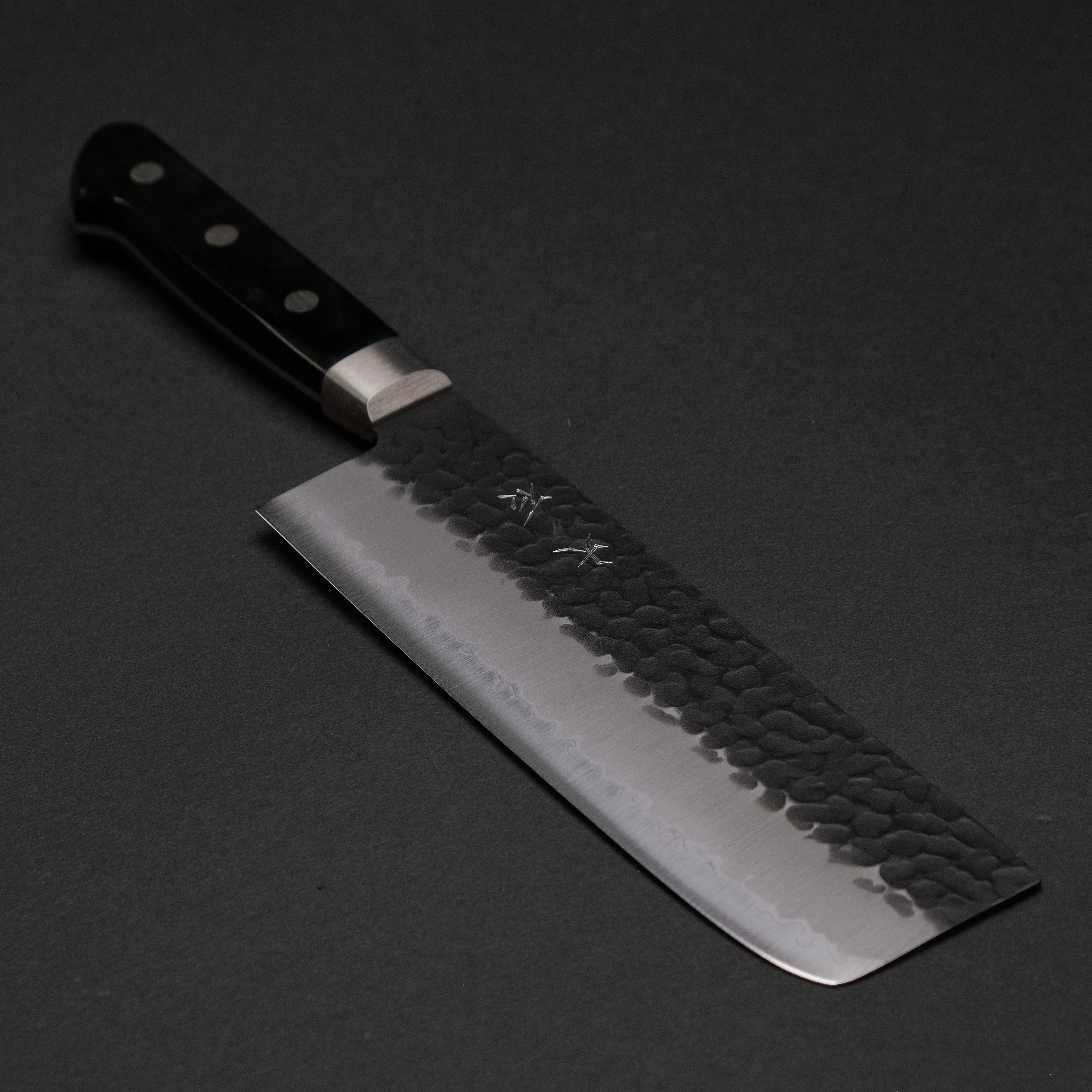 Ohishi Blue Super Kurouchi Tsuchime Nakiri Knife 165mm with Pakkawood Handle - Premium Japanese Kitchen Knife for Slicing Vegetables & Herbs