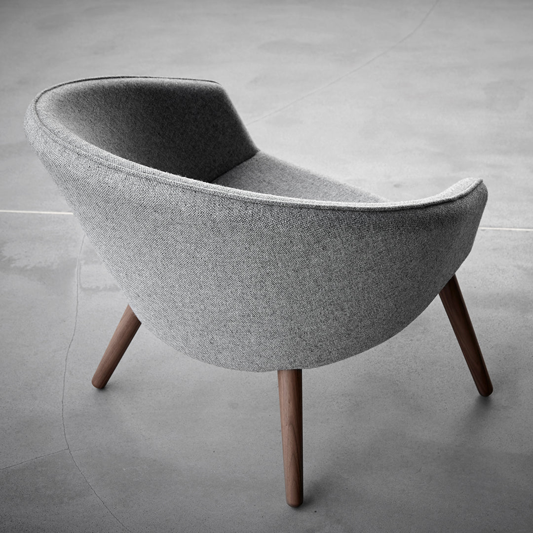 Comfortable Ditzel Lounge Chair - Upholstered Modern Accent Chair for Living Room, Bedroom & Office - Perfect for Relaxing and Reading