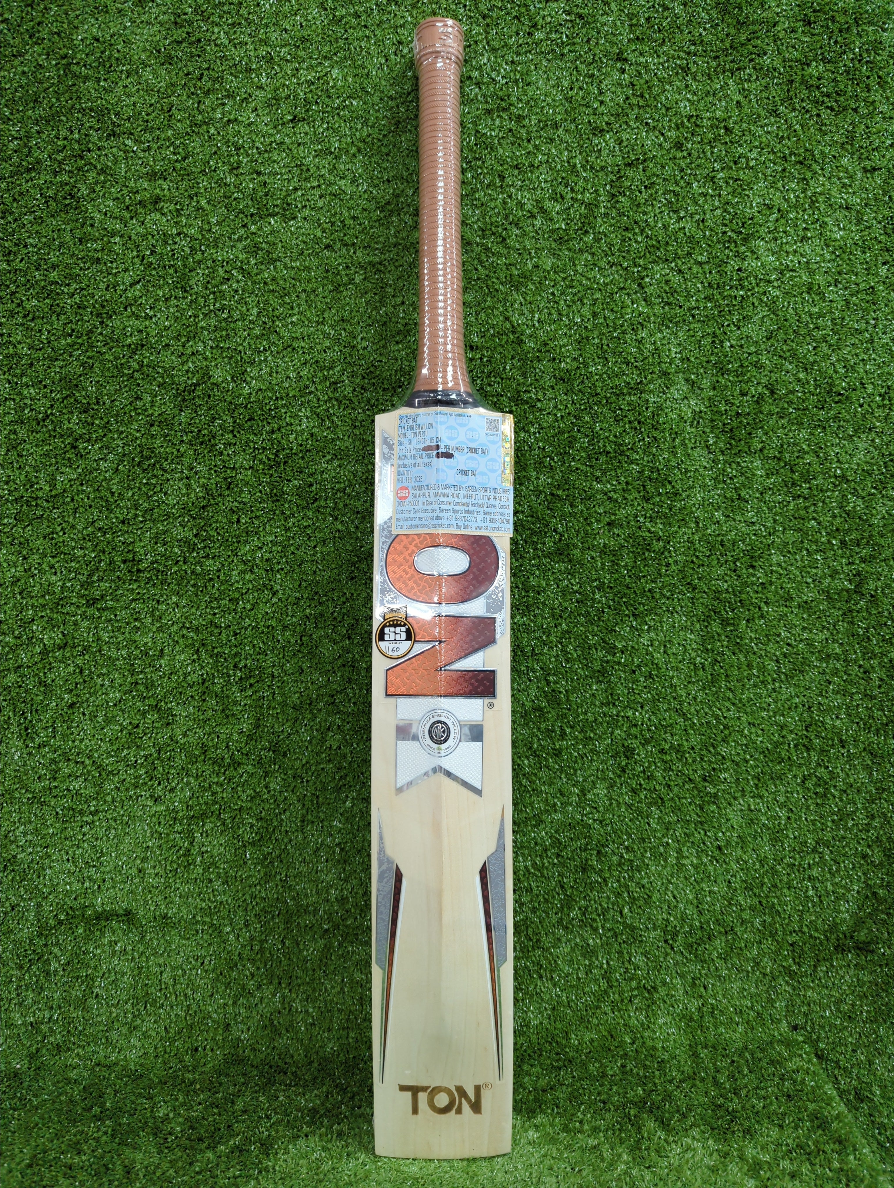 Premium SS Ton Vertu English Willow Cricket Bat for Professional Players - Perfect for Matches, Training, and Practice Sessions