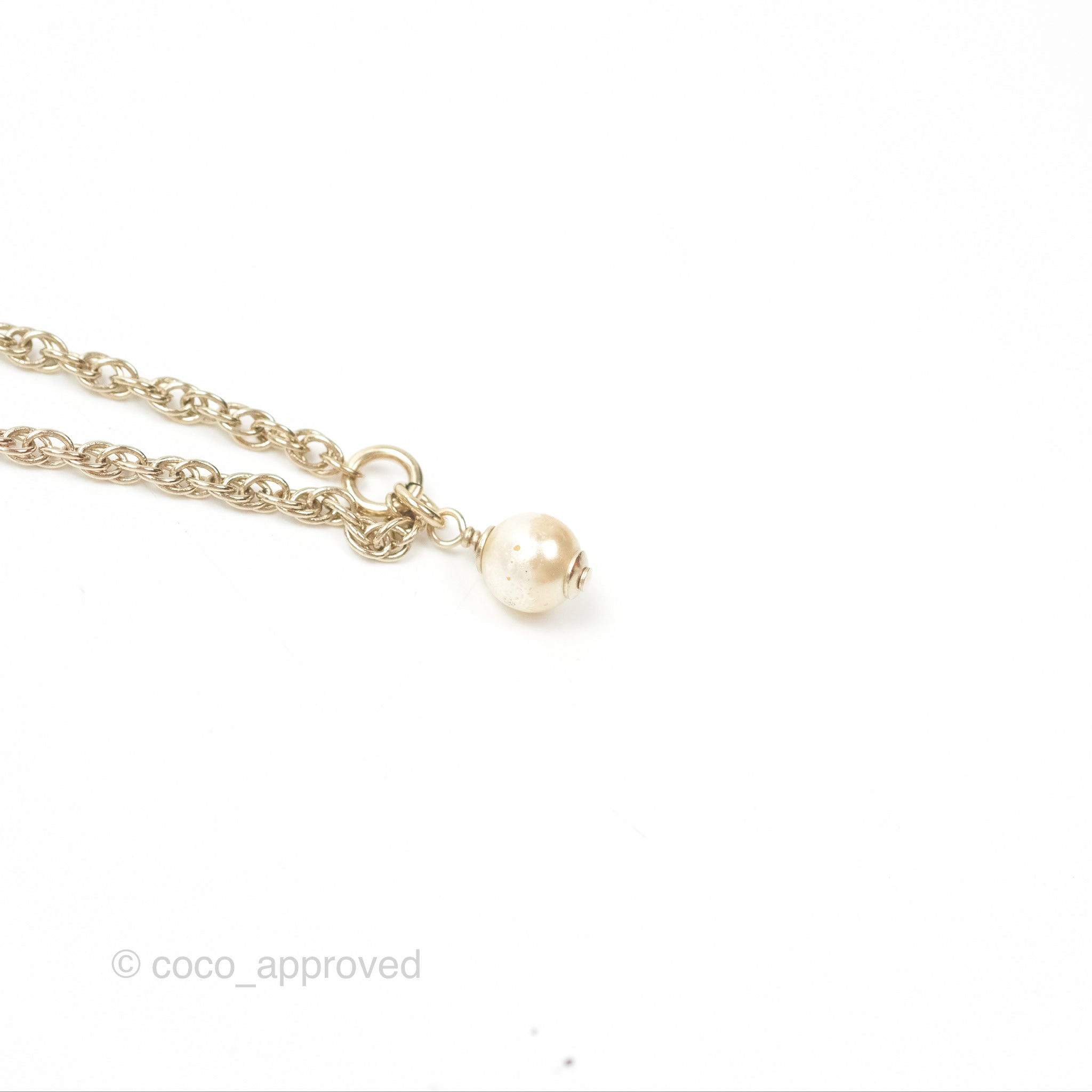 Chanel CC Crystal Pearl Chain Bracelet in Gold Tone - Elegant 19C Design for Women's Fashion & Luxury Gift Giving