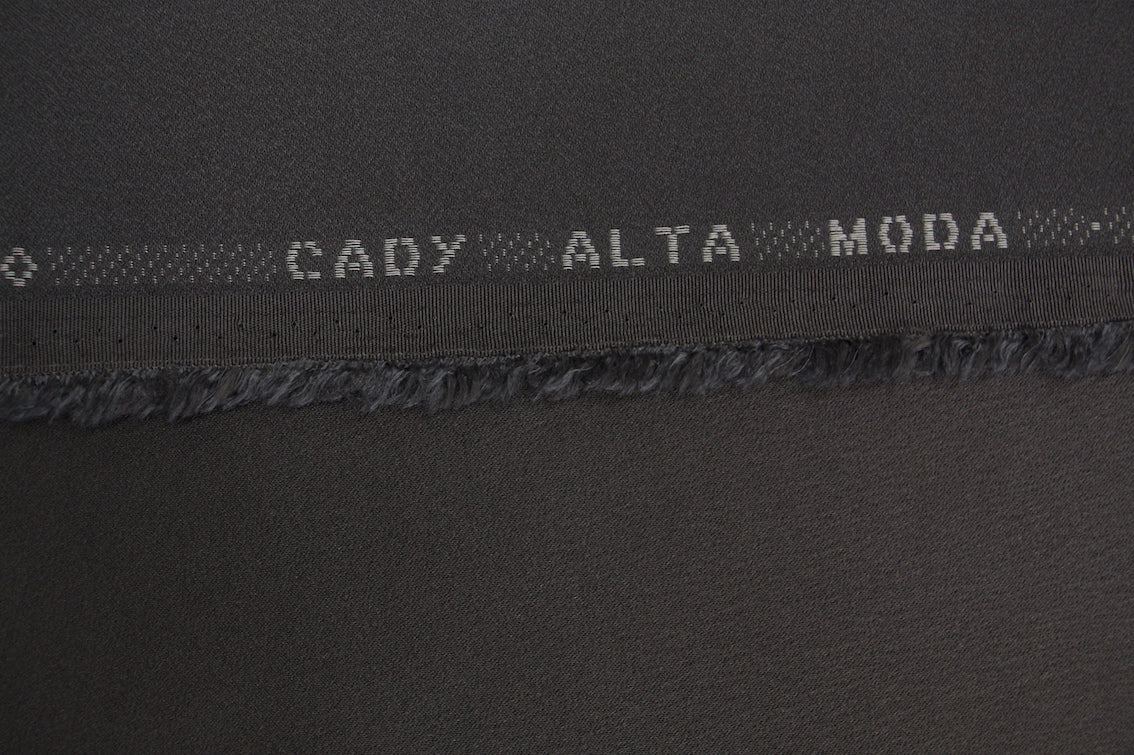 Cady Tempesta Satin Backed Crepe Fabric - Premium Dressmaking Material for Evening Gowns, Bridal Wear & Luxury Apparel - Perfect for Formal Dresses, Blouses & Special Occasion Outfits