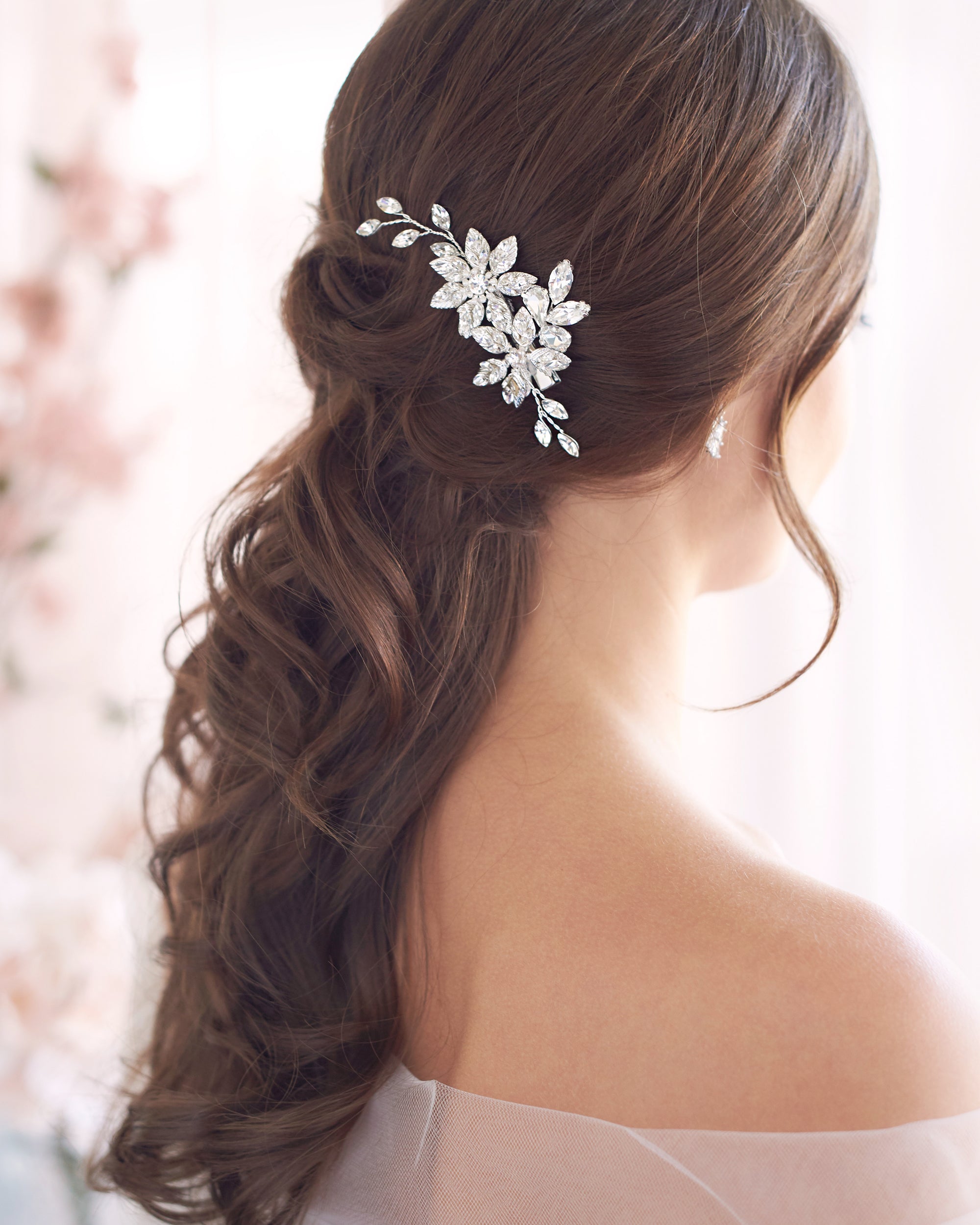 Bria Pearl & Crystal Hair Clip - Elegant Bridal Hair Accessories for Weddings, Parties & Special Occasions