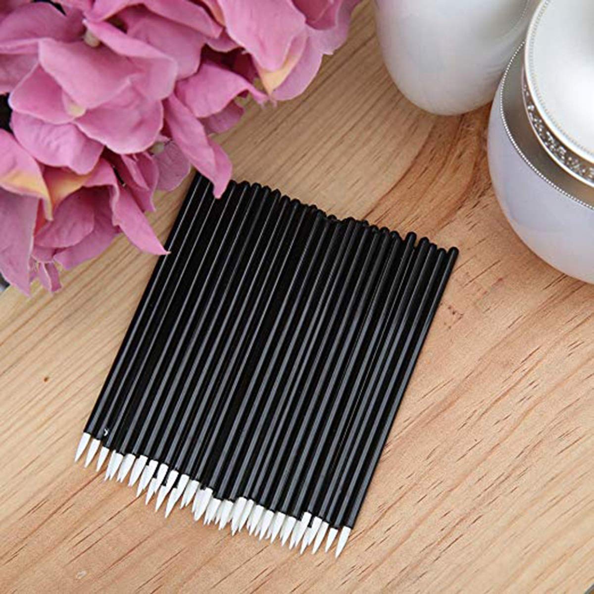 50 Pack Disposable Eyeliner Wands - Soft Tipped Cosmetic Brushes for Mascara, Eyebrow & Castor Oil Application - White Makeup Applicator Tools for Professional Salon & Home Beauty Use