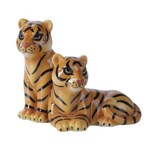 4.75 Inches Mr. and Mrs. Tiger Magnetic Salt and Pepper Shaker Set - Cute Kitchen Decor for Spice Storage & Dining Table Display - Perfect Gift for Housewarming, Wedding, and Tiger Lovers