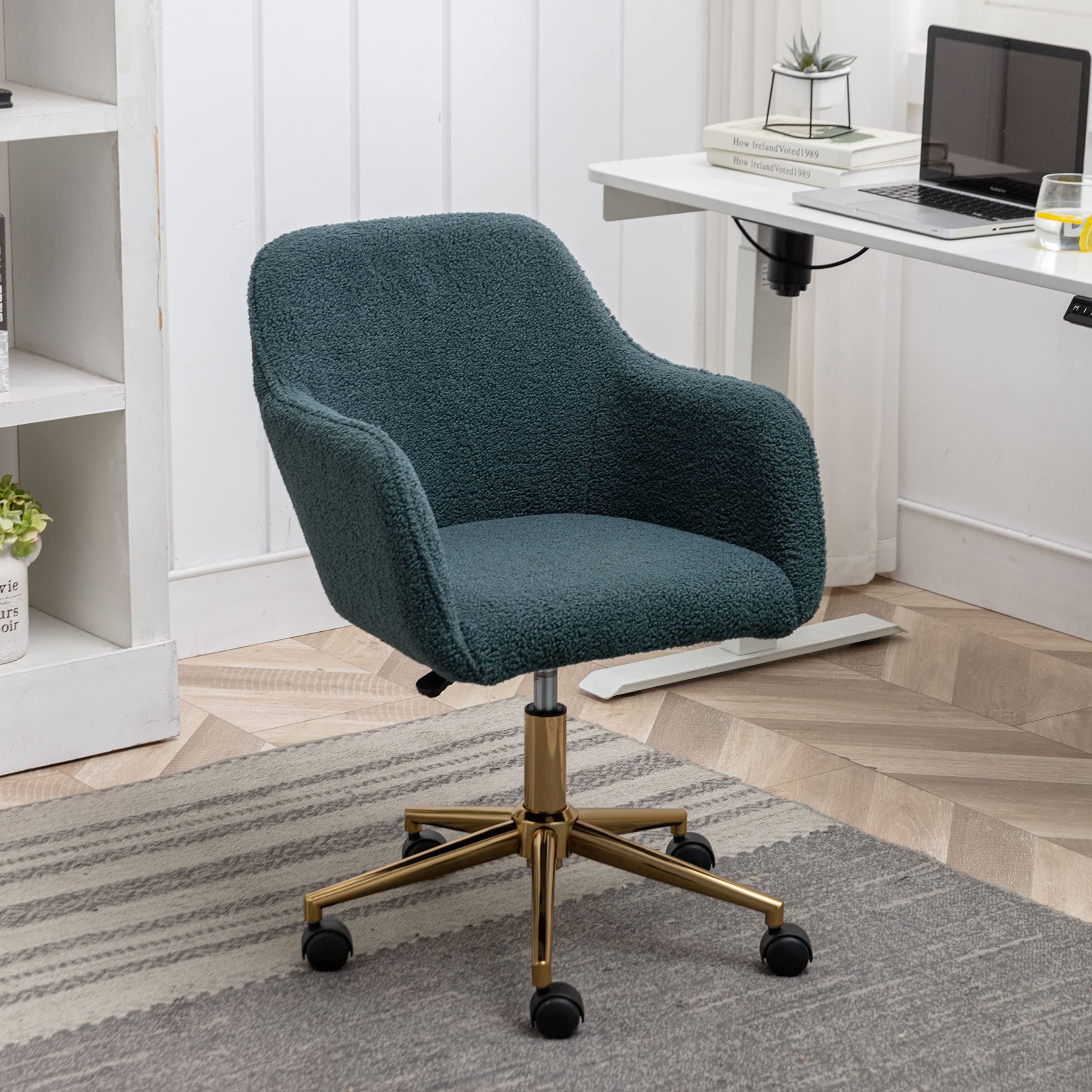 Goujxcy Fluffy Faux Fur Office Chair - Dark Green Upholstered Swivel Desk Chair with Adjustable Height for Home Office, Vanity, Gaming & Study | Modern Accent Task Chair for Workstation, Dressing Table & Bedroom Decor