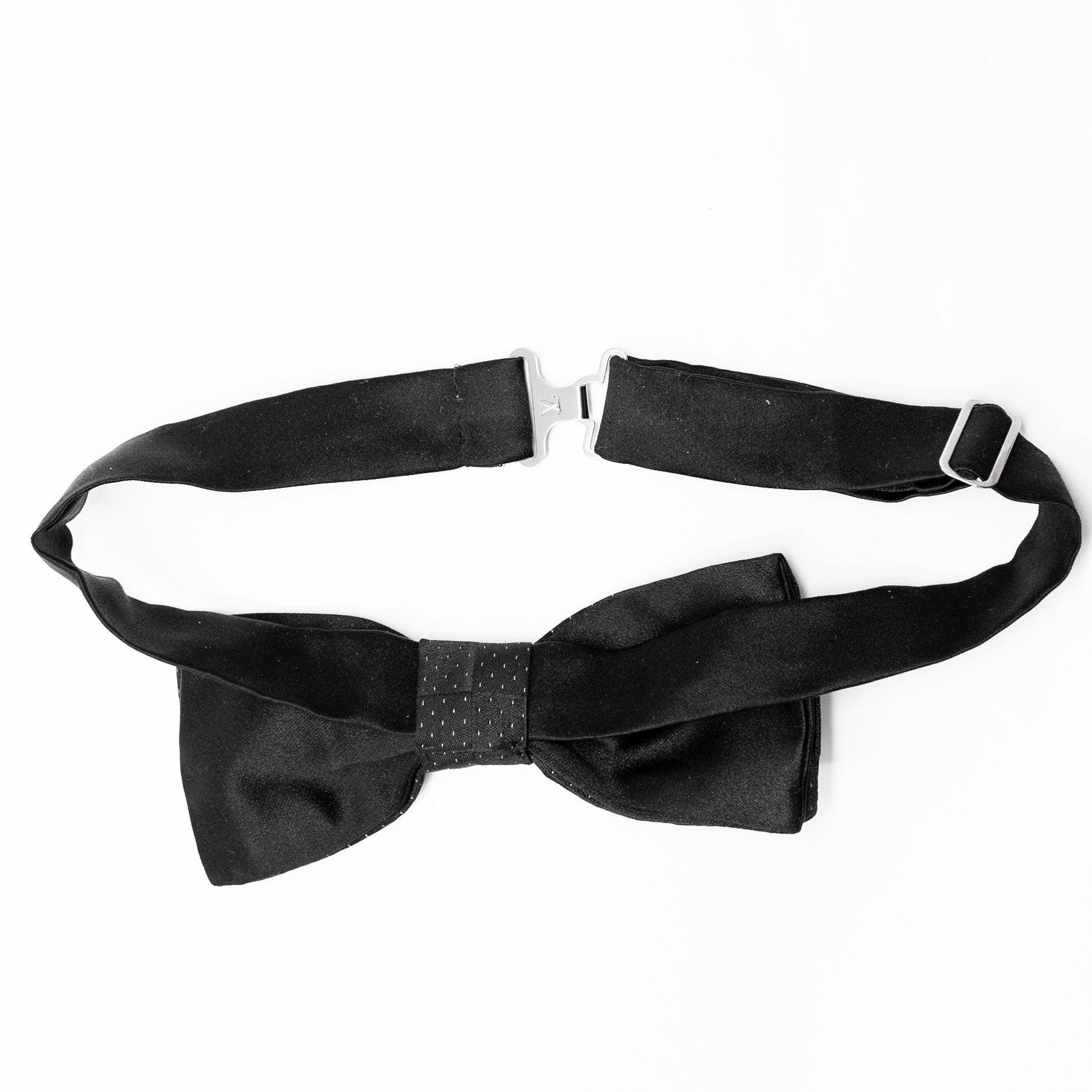 Louis Vuitton Damier Bow Tie for Men - Elegant Designer Necktie for Weddings, Parties & Formal Events