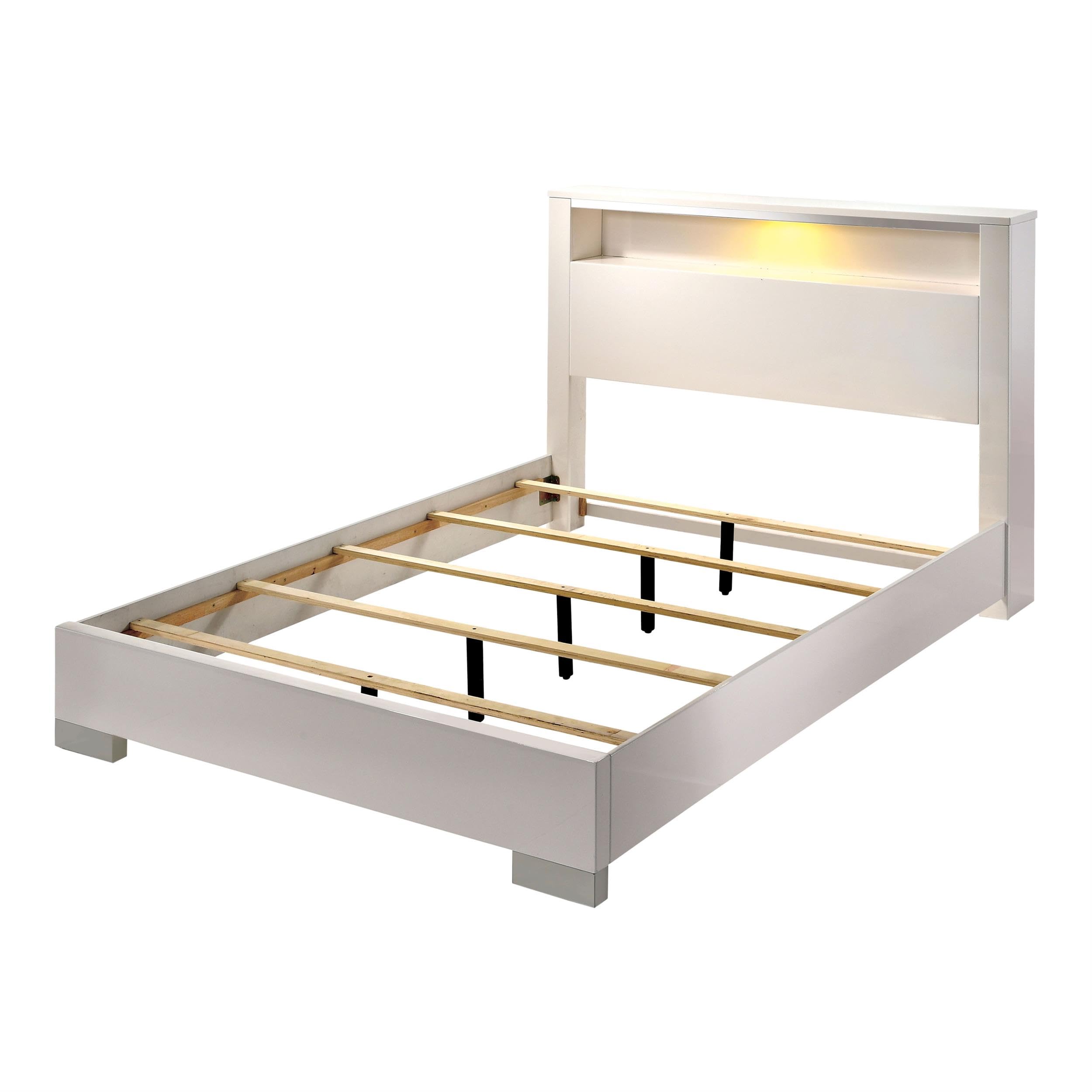 FOA Quaker Modern 3-Piece White Wood Bedroom Set - King Size Bed with 2 Nightstands | Solid Wood Furniture for Master Bedroom & Guest Room Decor