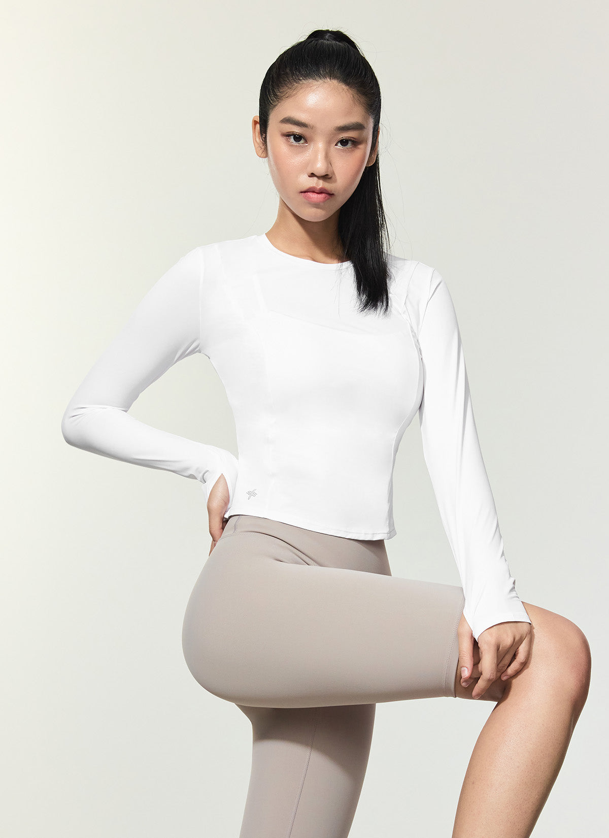 Breathable Cooling Princess Finger Hole Long Sleeve Shirt - Perfect for Yoga, Running & Outdoor Activities
