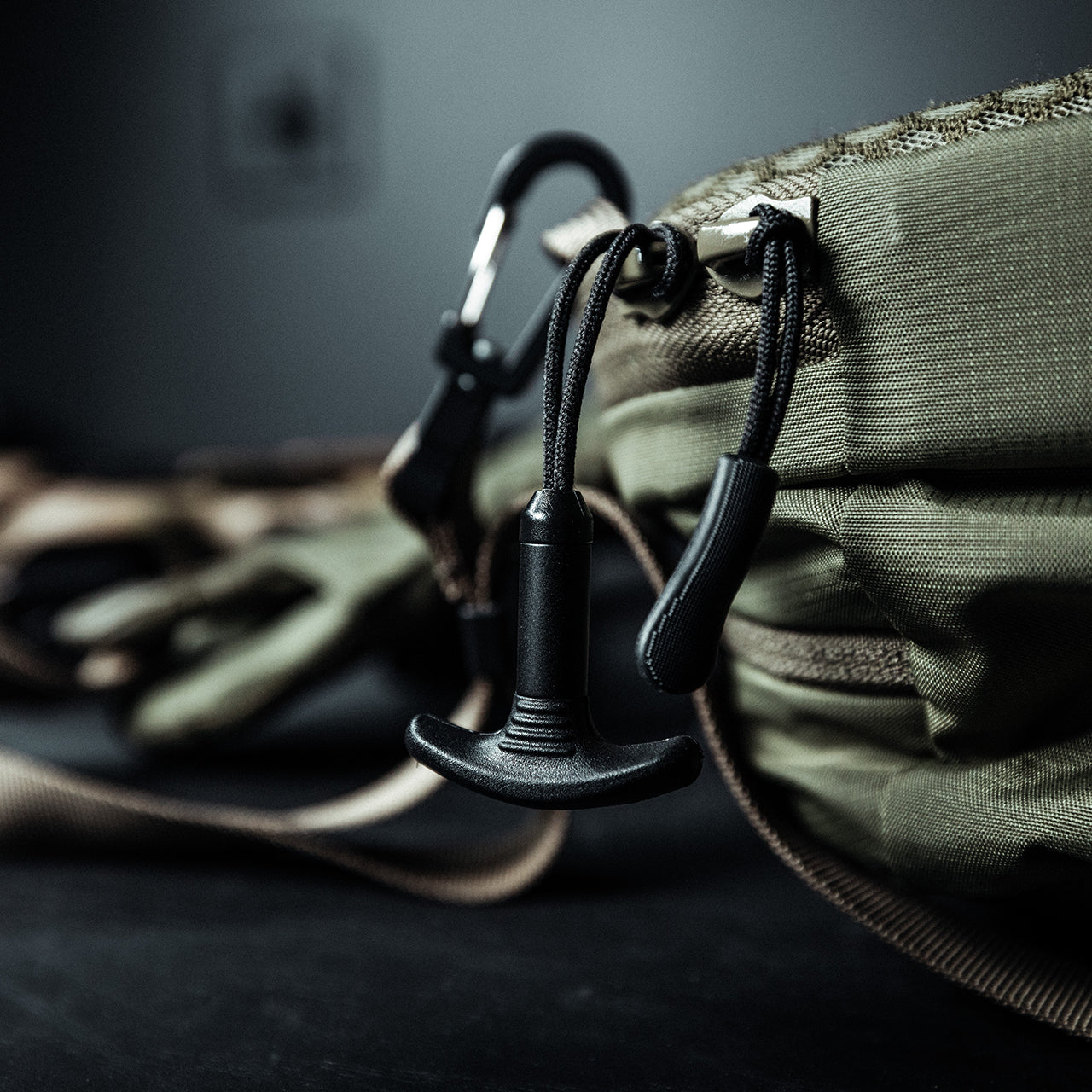 Eberlestock Fade Sling - Lightweight Everyday Carry Bag with Concealed Carry Pocket for Hiking, Travel & Outdoor Adventures