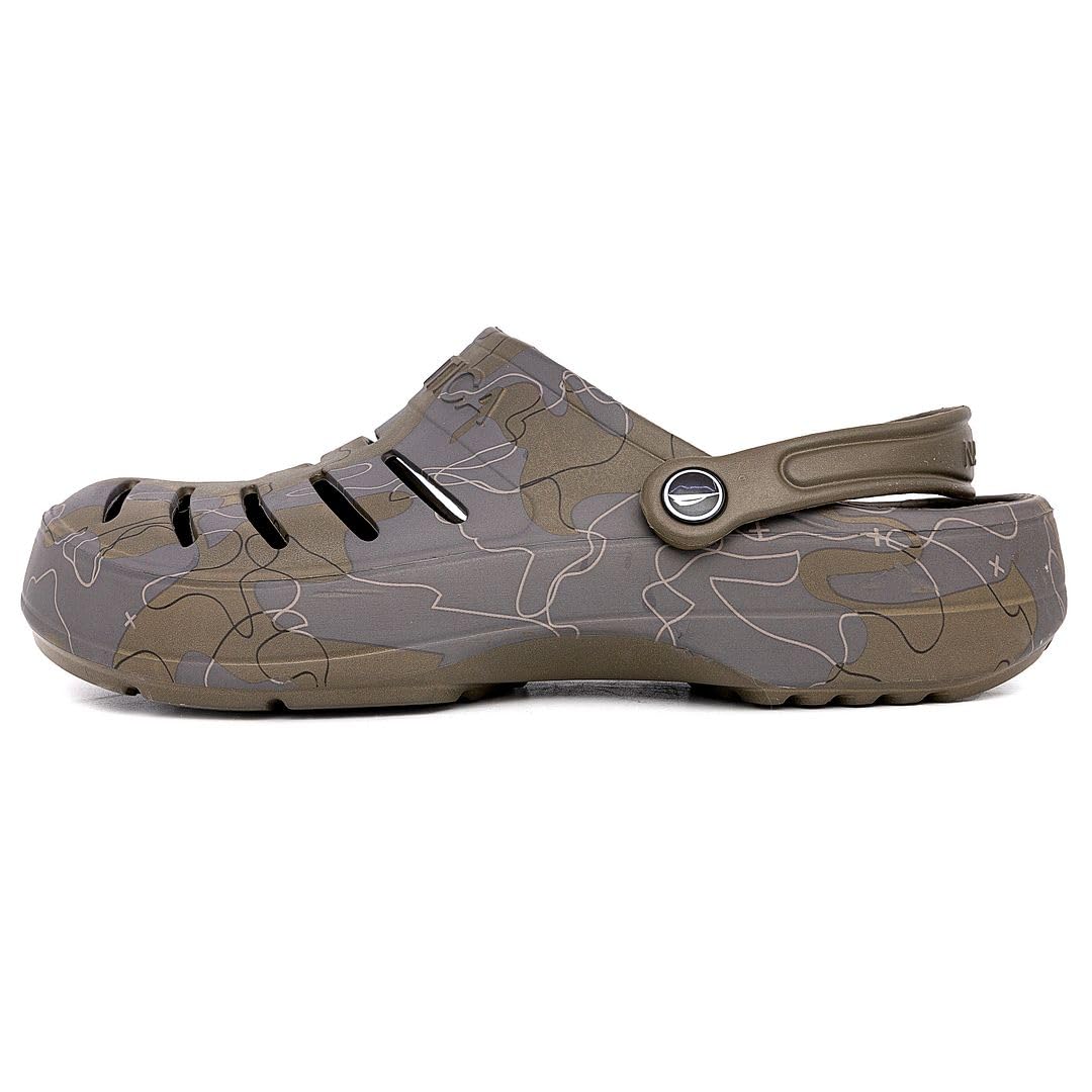 Nautica Men's Clogs - Comfortable Slip-On Sports Sandals with Adjustable Back Strap - Water Shoes & Fuzzy Slippers for Beach, Pool & Indoor Use - River Edge Style