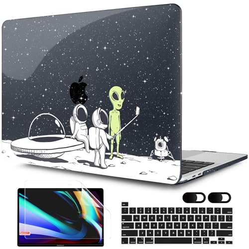 Astronauts & Alien