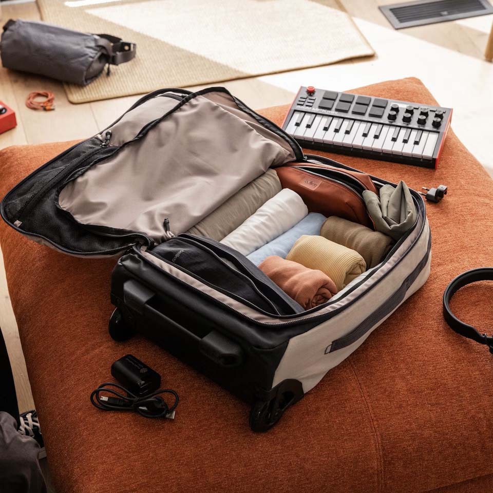 Bellroy Lite Carry On Luggage - Lightweight Travel Suitcase for Airplane, Business Trips & Weekend Getaways | Durable & Compact Design