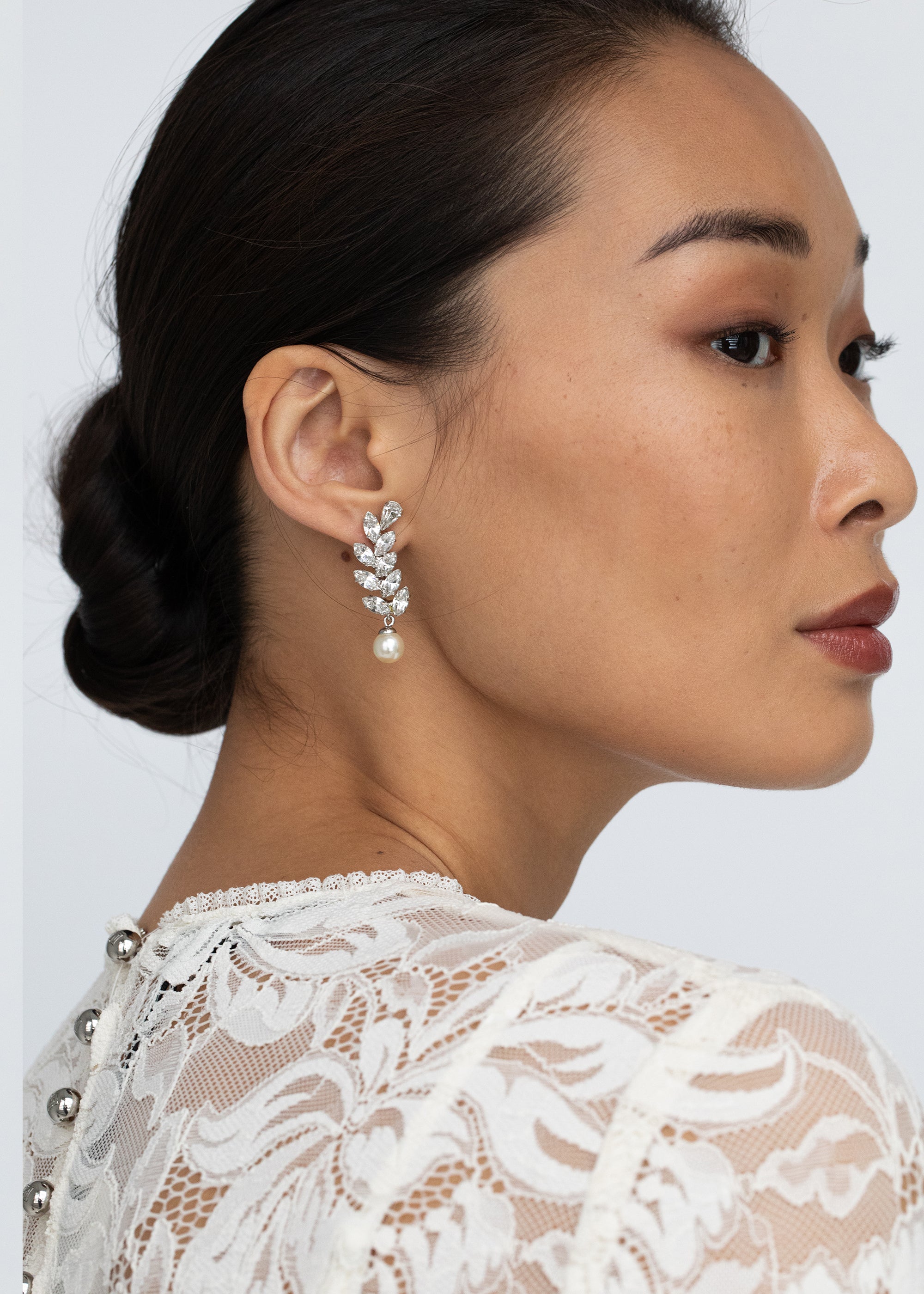 Verla Crystal Earrings for Women - Elegant Dangle Drop Earrings for Party, Wedding & Evening Wear | Hypoallergenic & Lightweight Fashion Jewelry