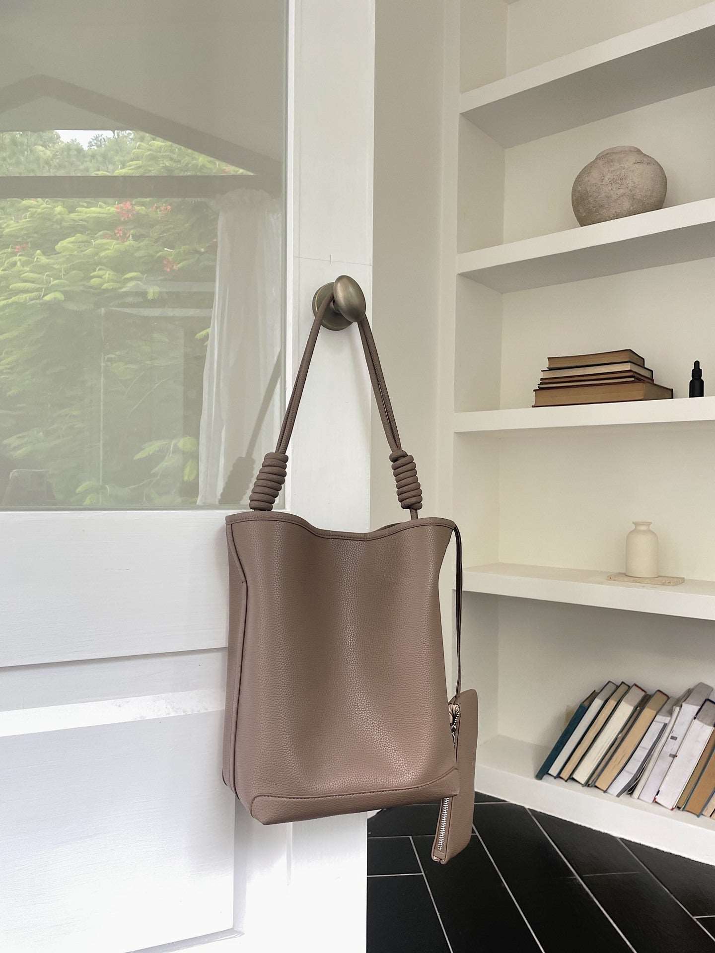 Stylish Designer Soft Bucket Bag for Women - Trendy Crossbody Shoulder Purse | Perfect for Travel, Shopping & Everyday Use