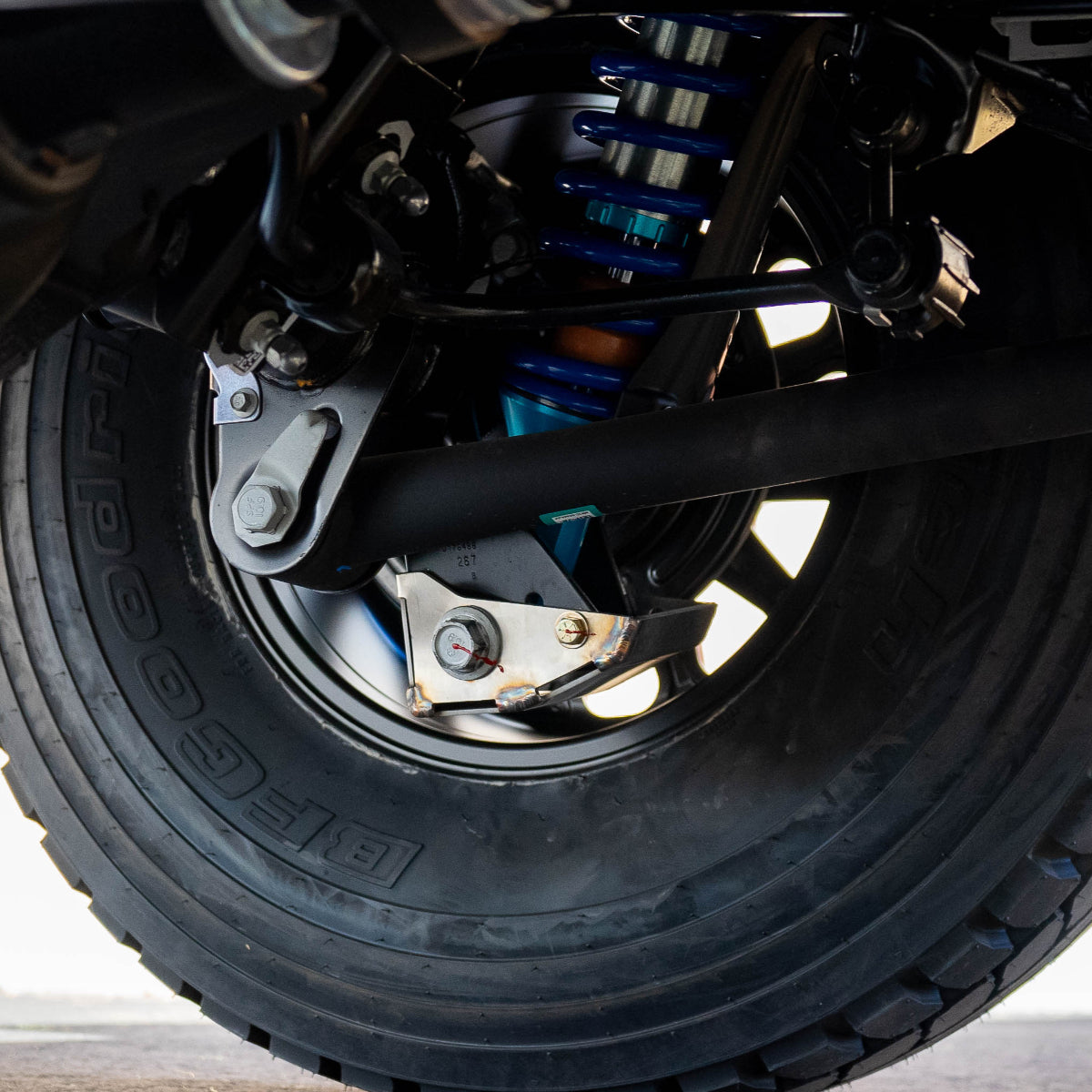 21-24 Ford Bronco SDHQ Heavy-Duty Rear Shock Guards | Off-Road Protection for Adventure & Trail Riding