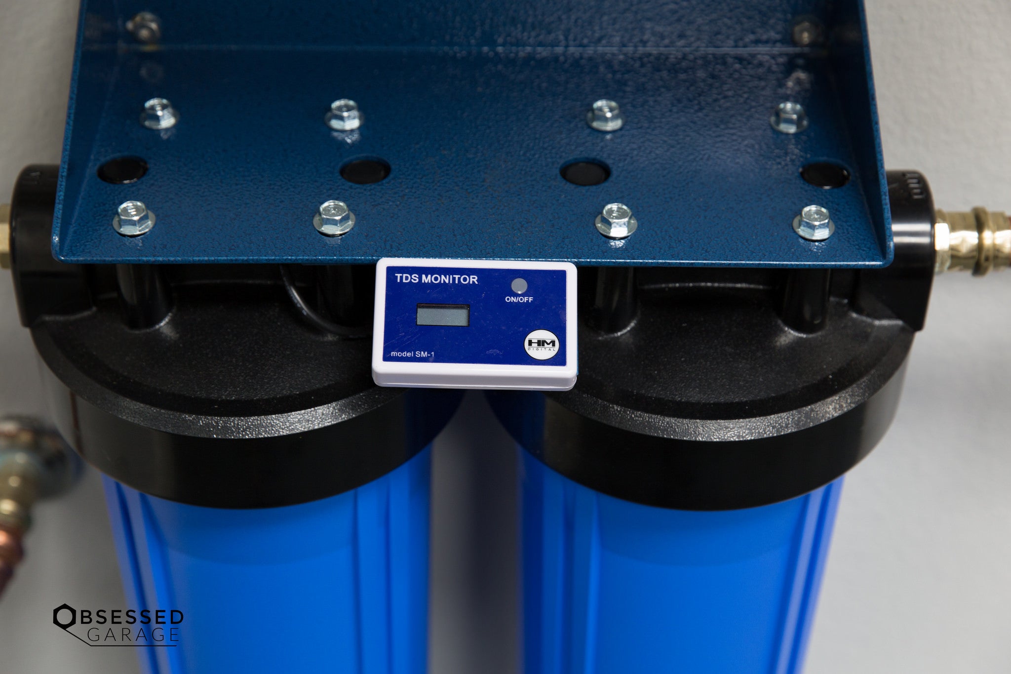CR Spotless DIW 20 High Output Wall Mounted Water Deionization System - Perfect for Car Washing, RV Cleaning & Spot-Free Home Water Filtration